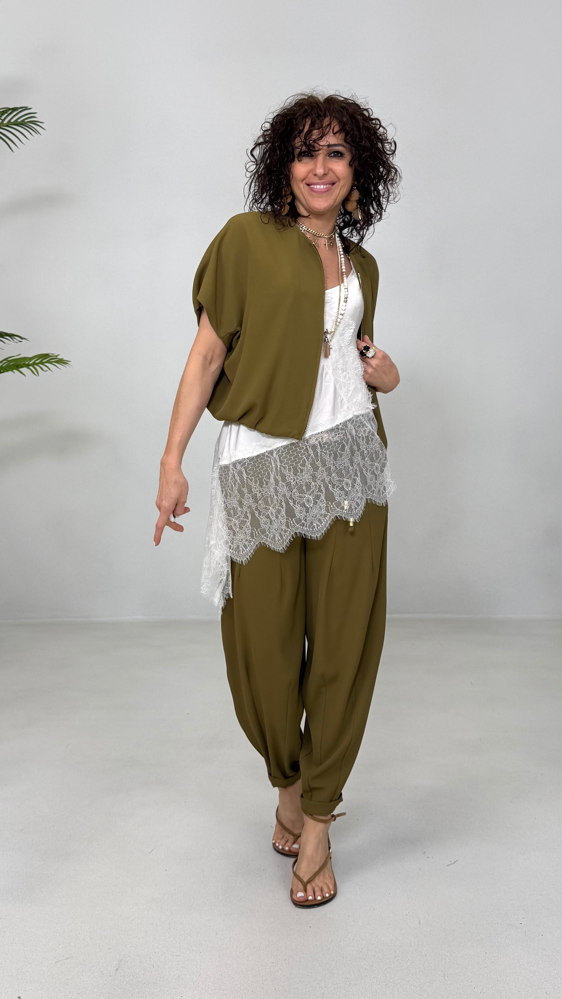 TOP ASIMMETRICO PIZZO IN TONO