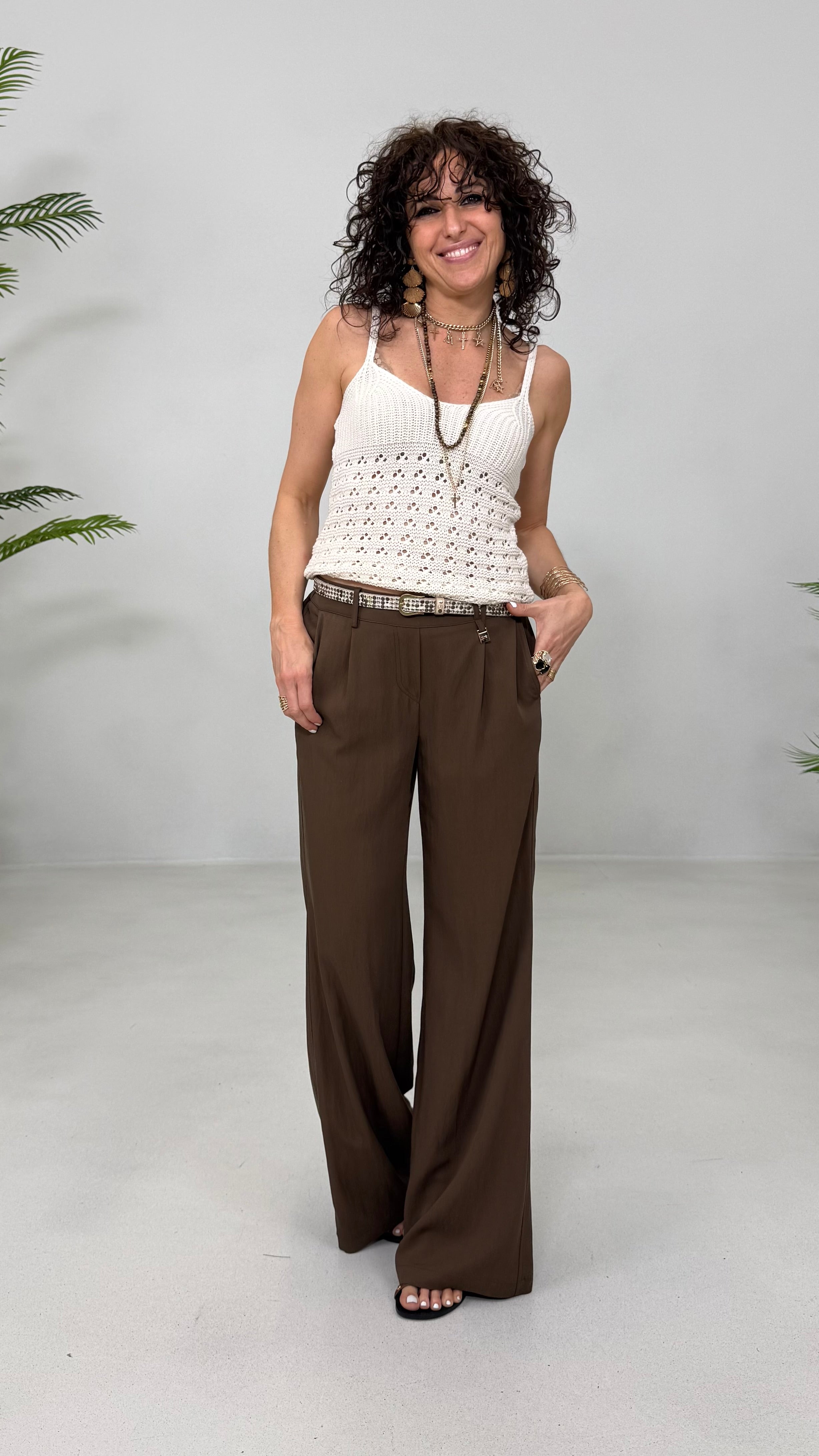 TOP IN VISCOSA ELASTICA TRAFORATO