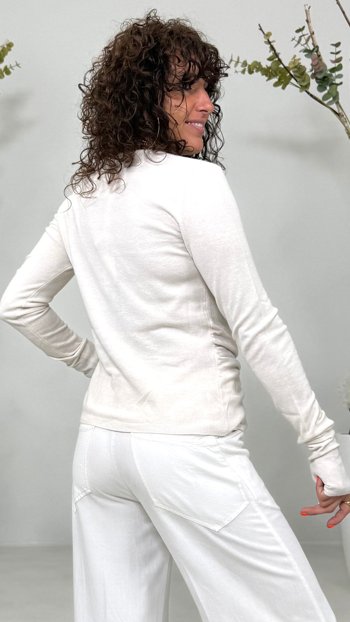 MAGLIA SLIM A GIROCOLLO CON ARRICCIO DAVANTI IN CALDA VISCOSA