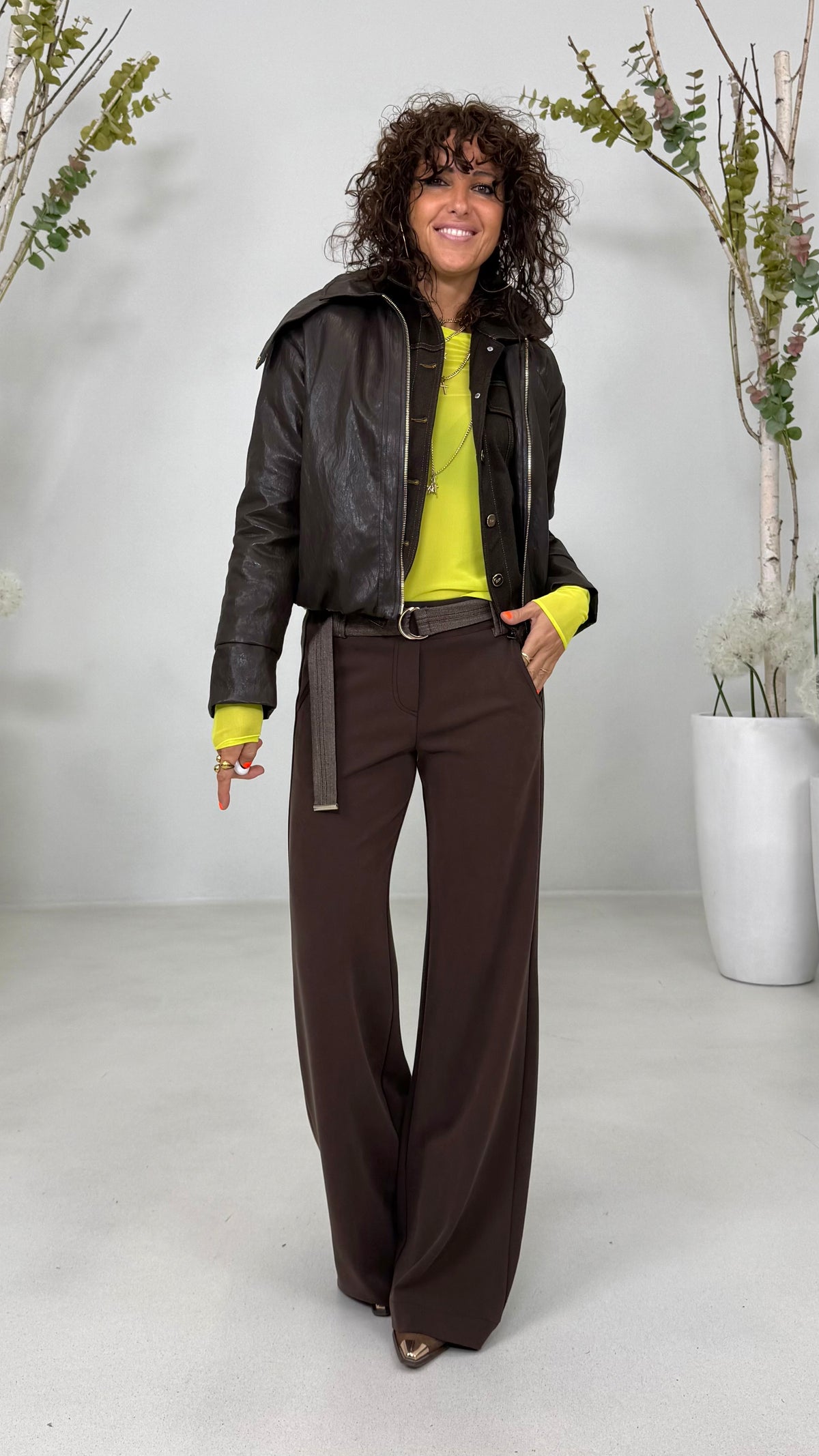 BOMBER IN FINTA PELLE CON ZIP