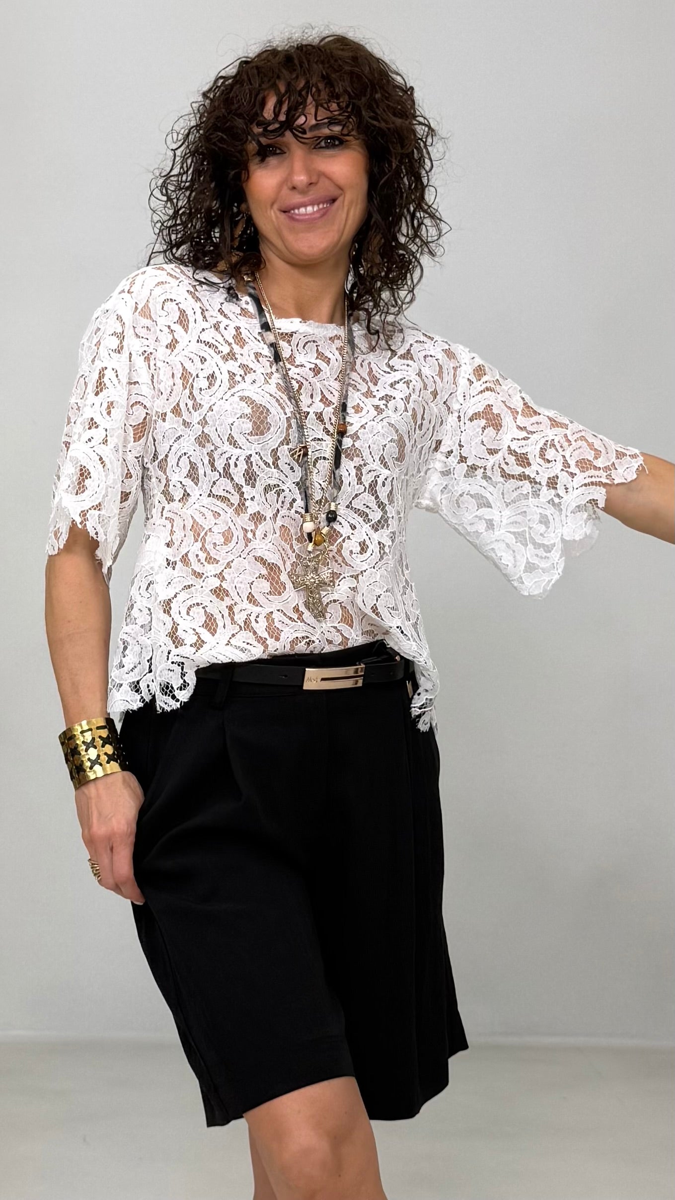 BLUSA LINEA SLIM IN PIZZO SMERLATO