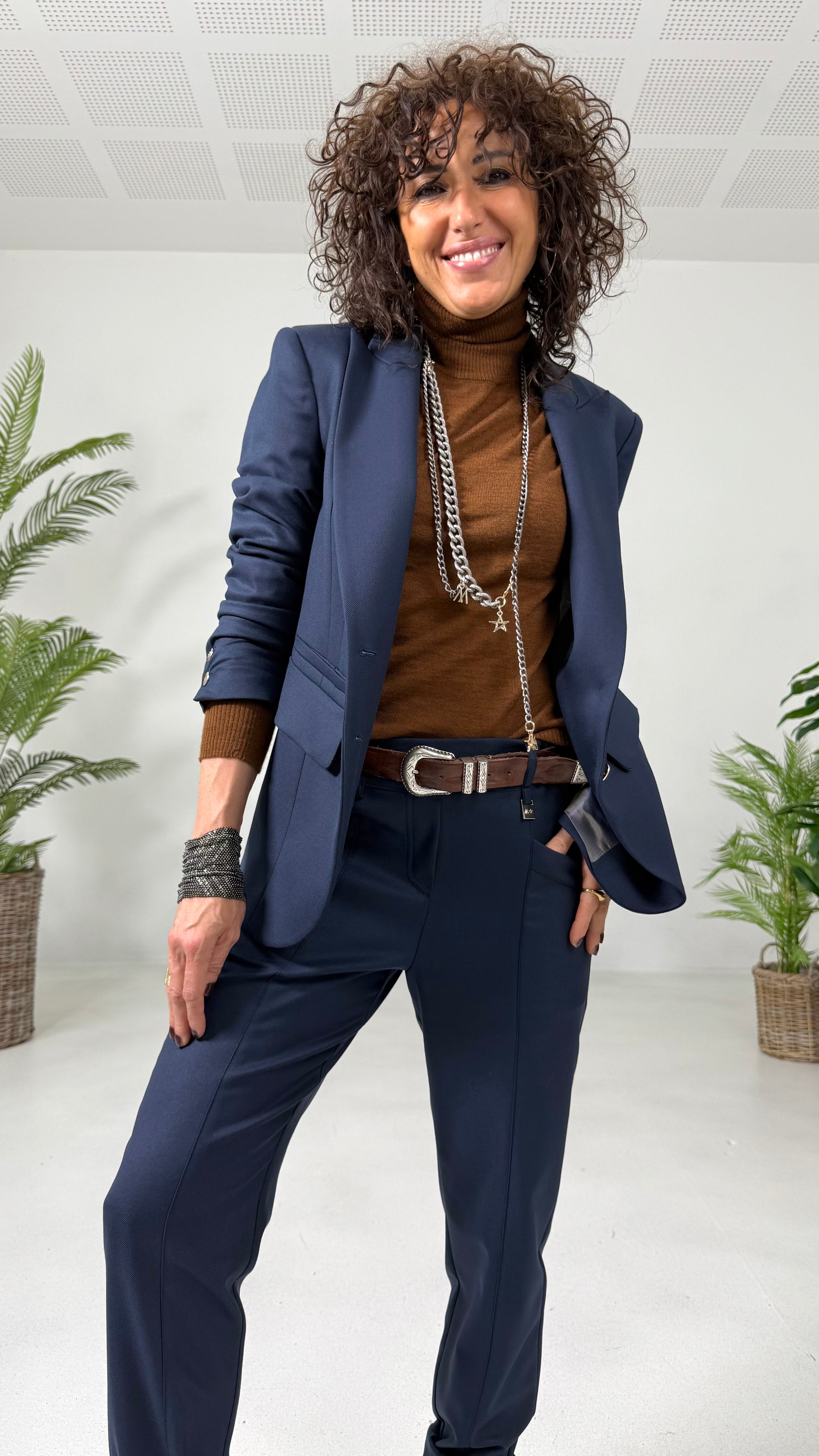 MAGLIA BASIC COLLO ALTO IN LANA VISCOSA