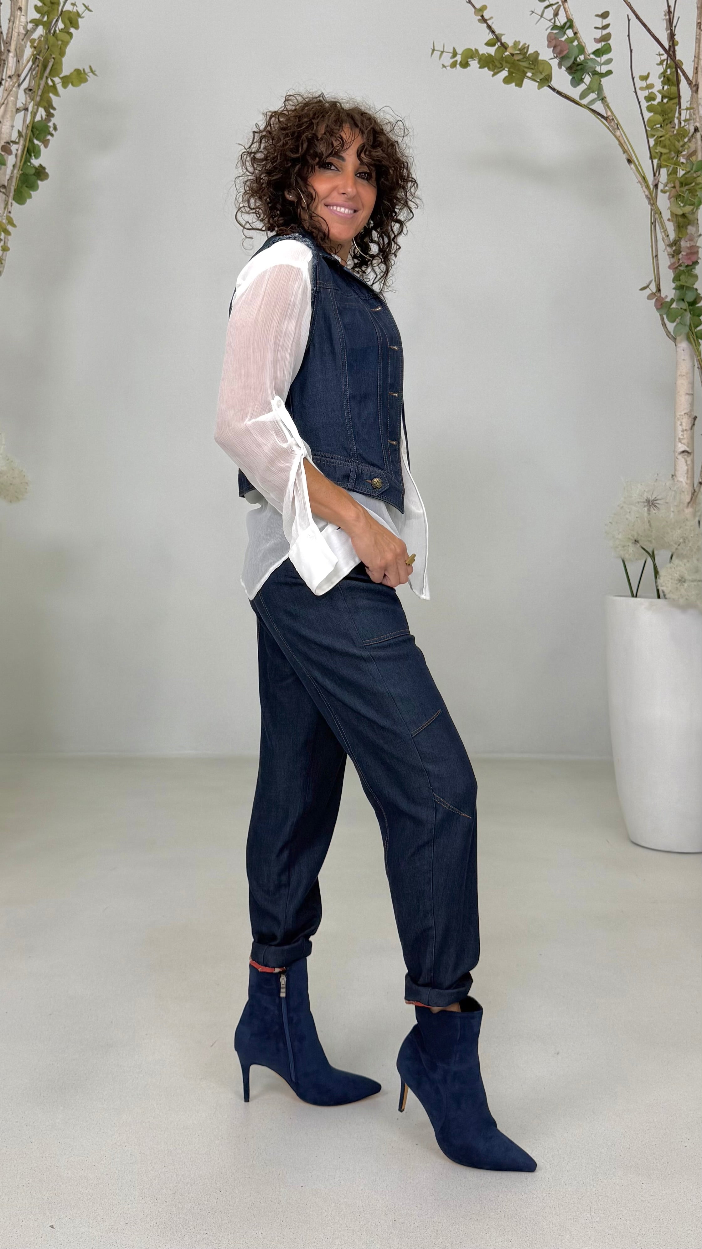 BAGGY CON TASCONI IN JEANS LYOCELL