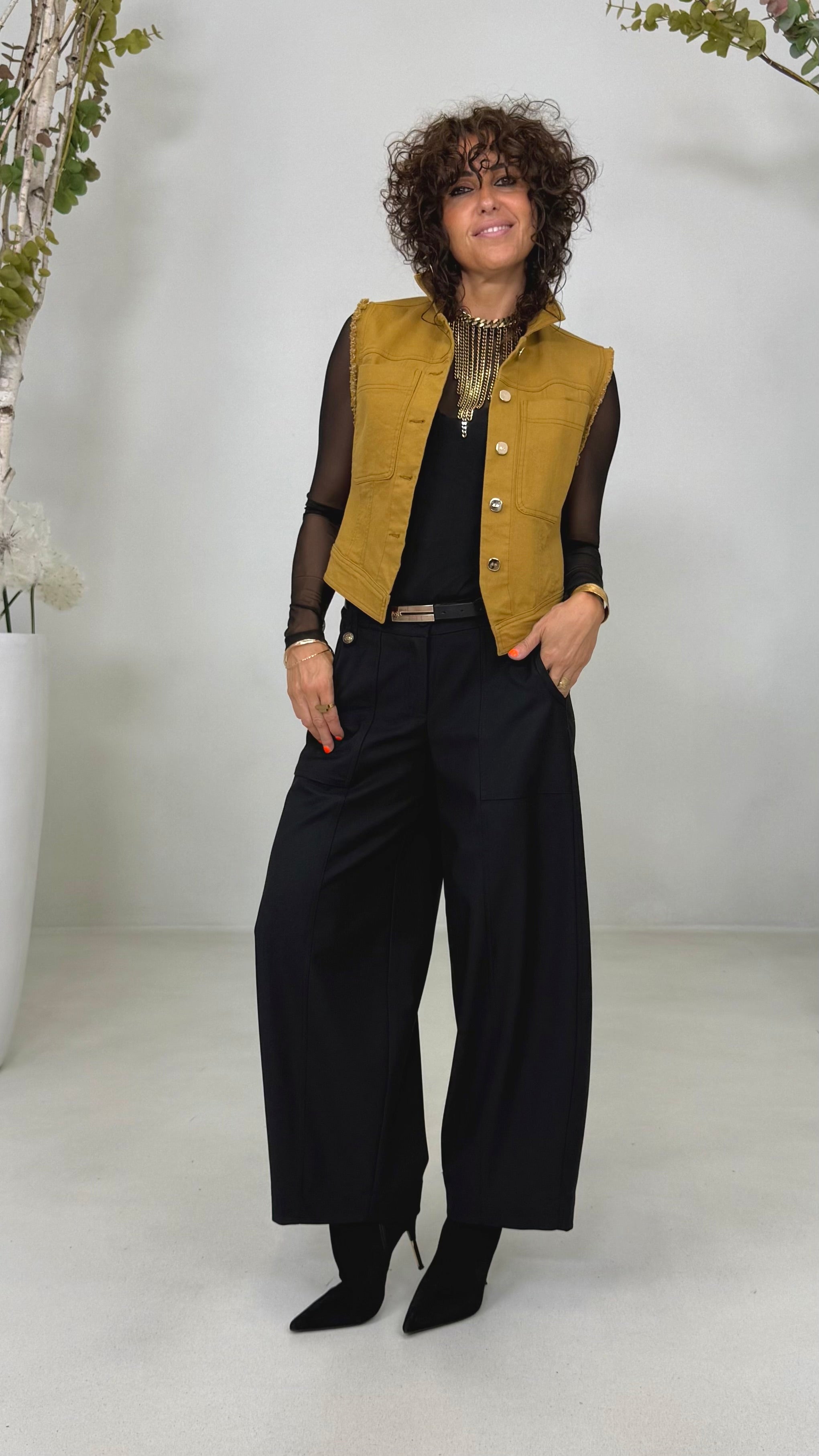GILET IN DENIM ELASTICIZZATO