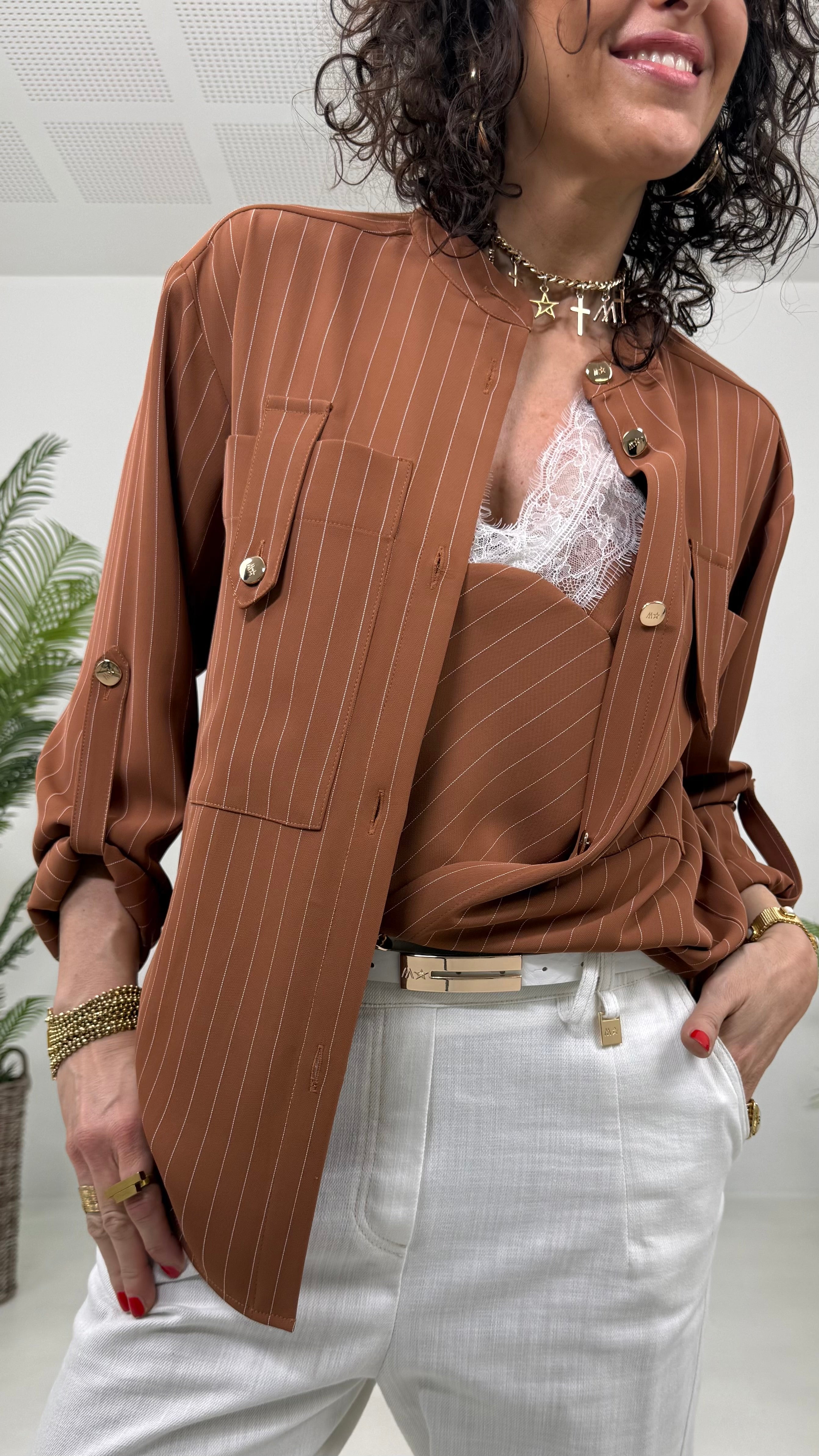 TOP GESSATO IN CADY FLUIDO CON PIZZO