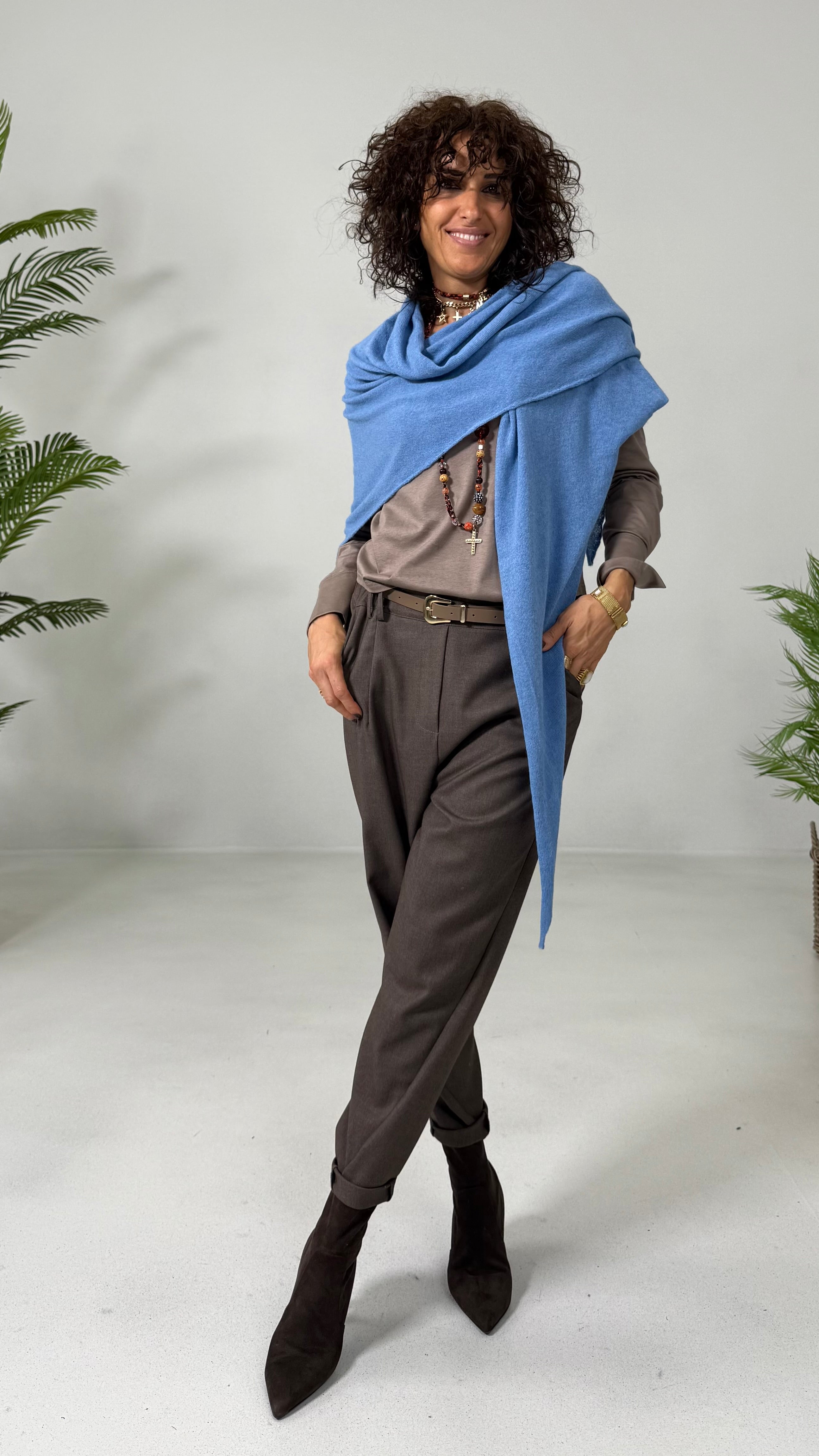 SCIARPA MANTELLA TRIANGOLARE IN MISTO CASHMERE