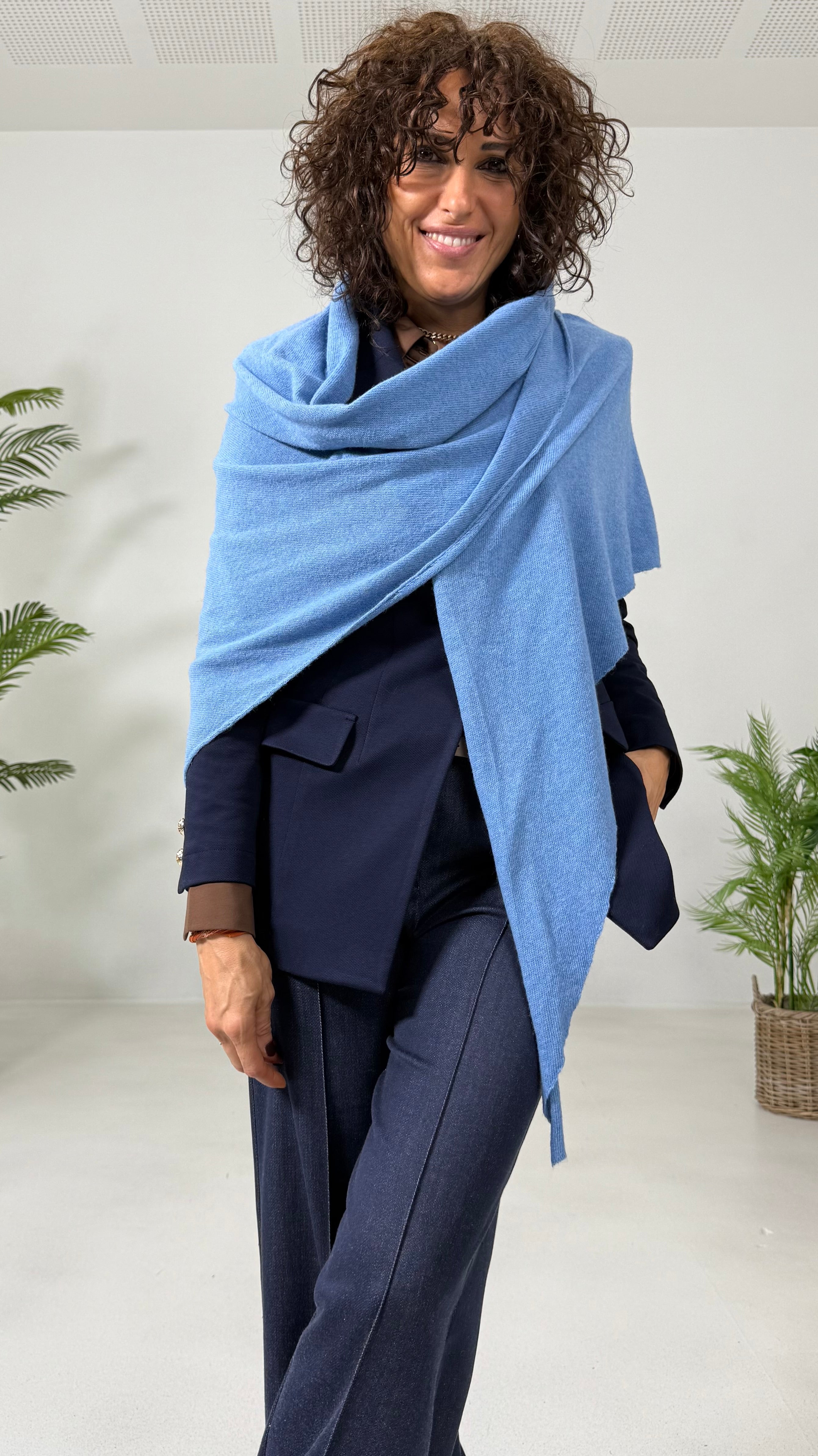 SCIARPA MANTELLA TRIANGOLARE IN MISTO CASHMERE