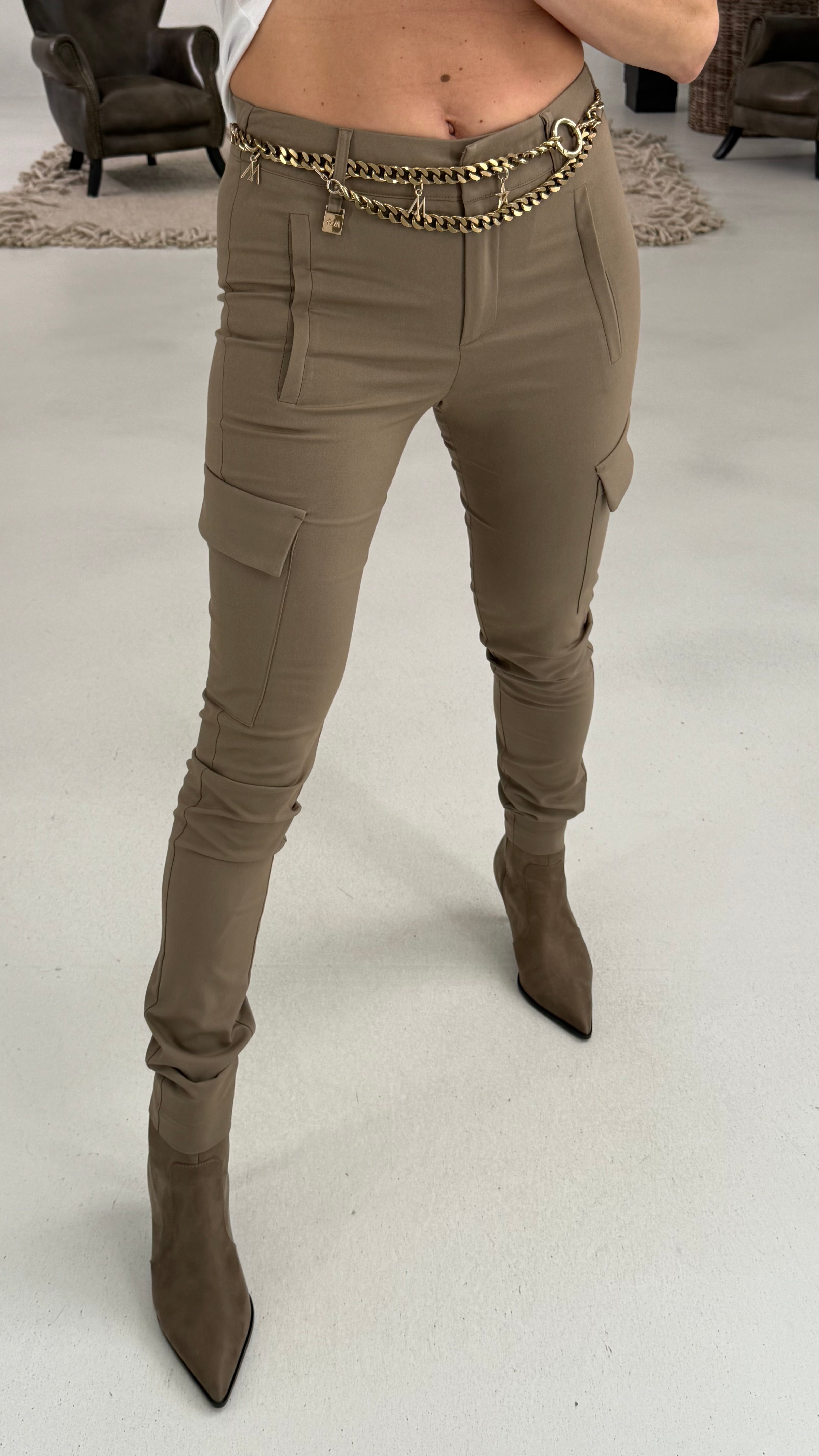 809 P25 TORTORA CARGO SLIM IN TESSUTO TECNICO DI VISCOSA SUPER ELASTICO