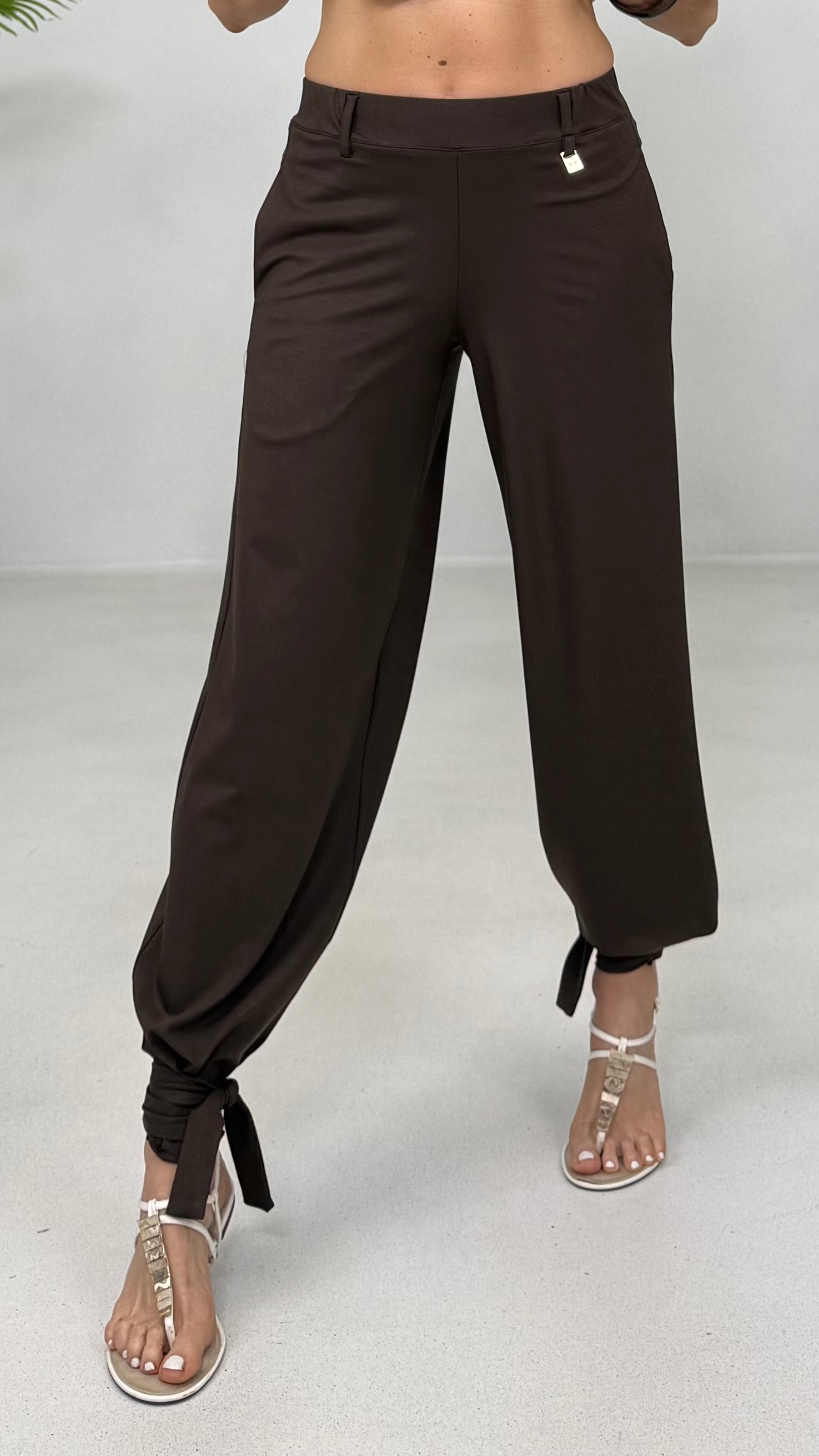 PANTALONE LACCI AL FONDO IN JERSEY LYOCELL ELASTICO