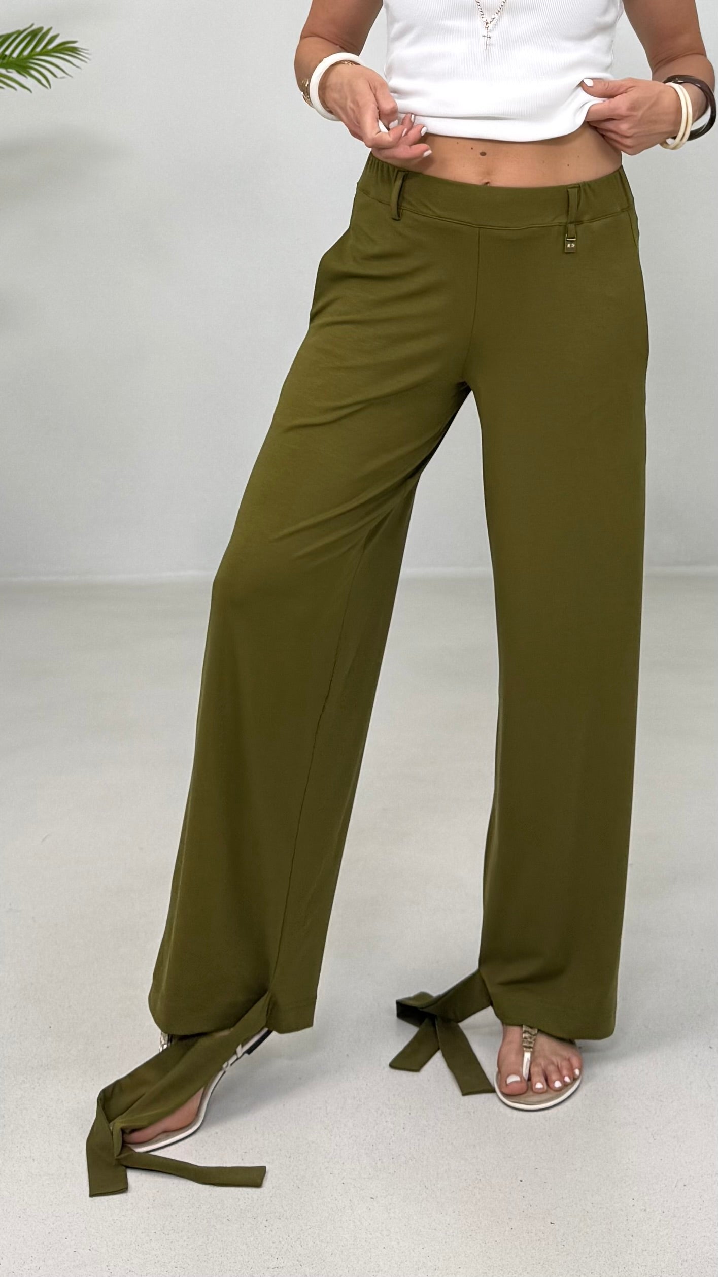 PANTALONE LACCI AL FONDO IN JERSEY LYOCELL ELASTICO