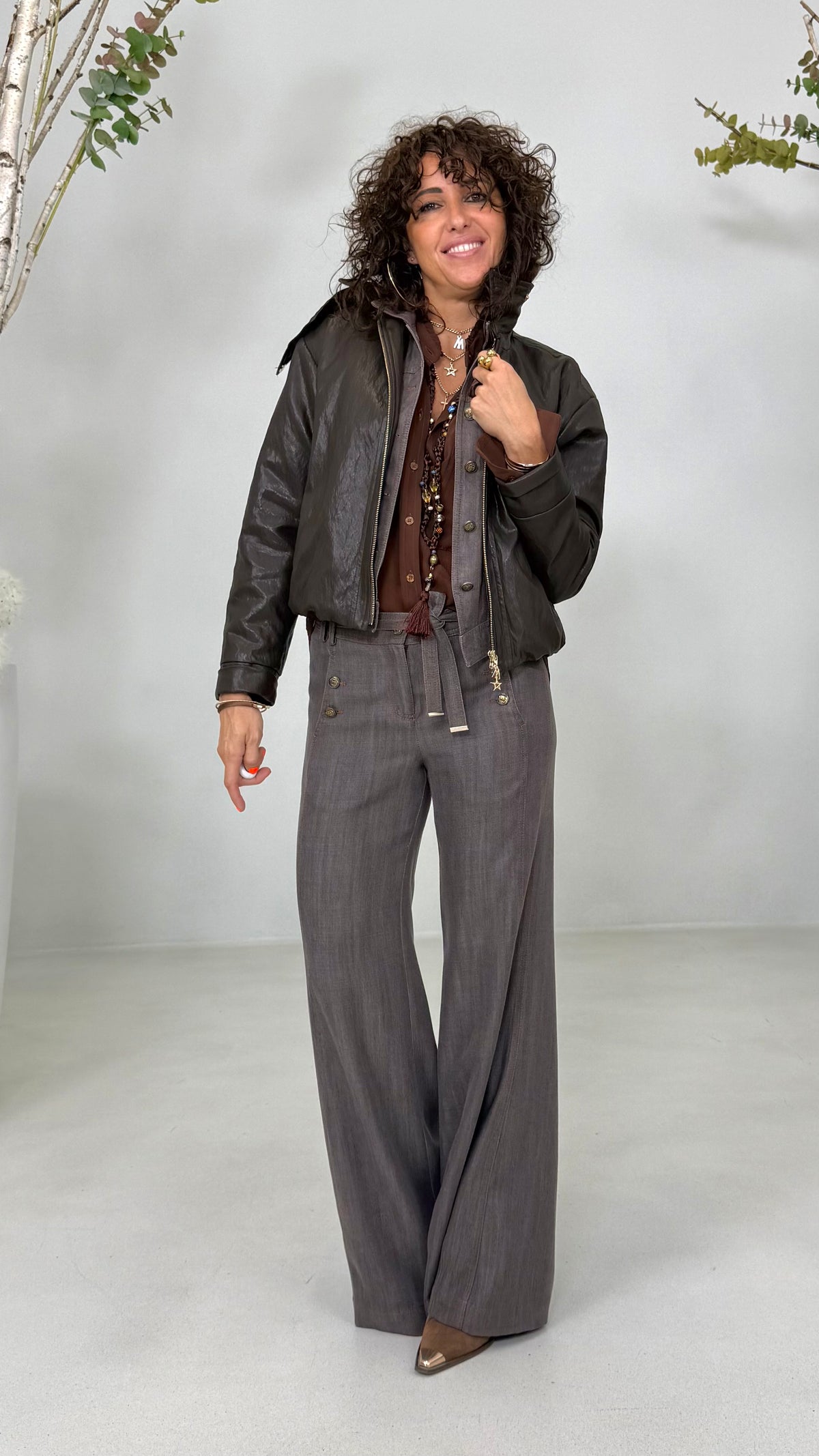 BOMBER IN FINTA PELLE CON ZIP