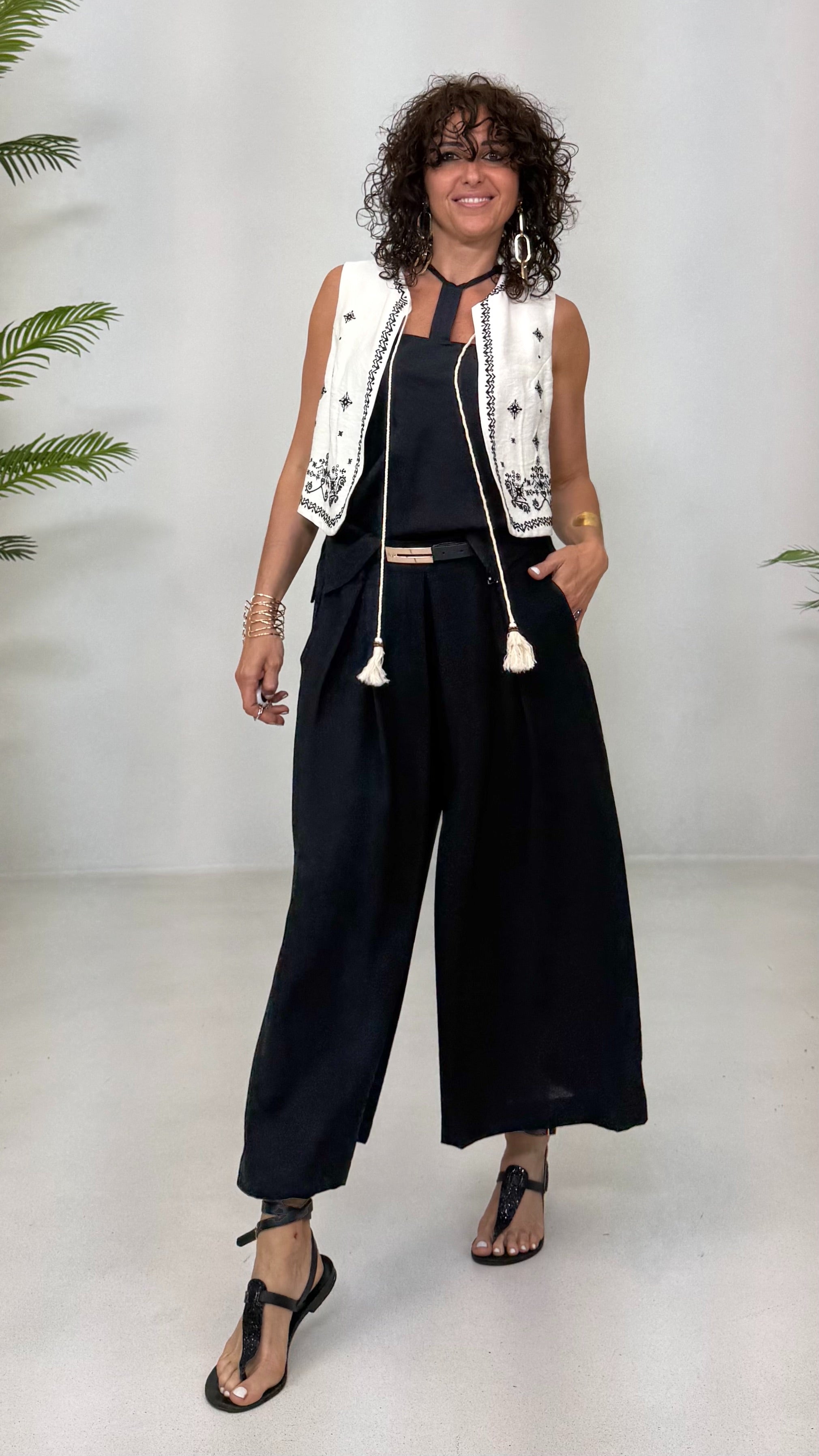 GILET IN VISCOSA CRASH CON RICAMI