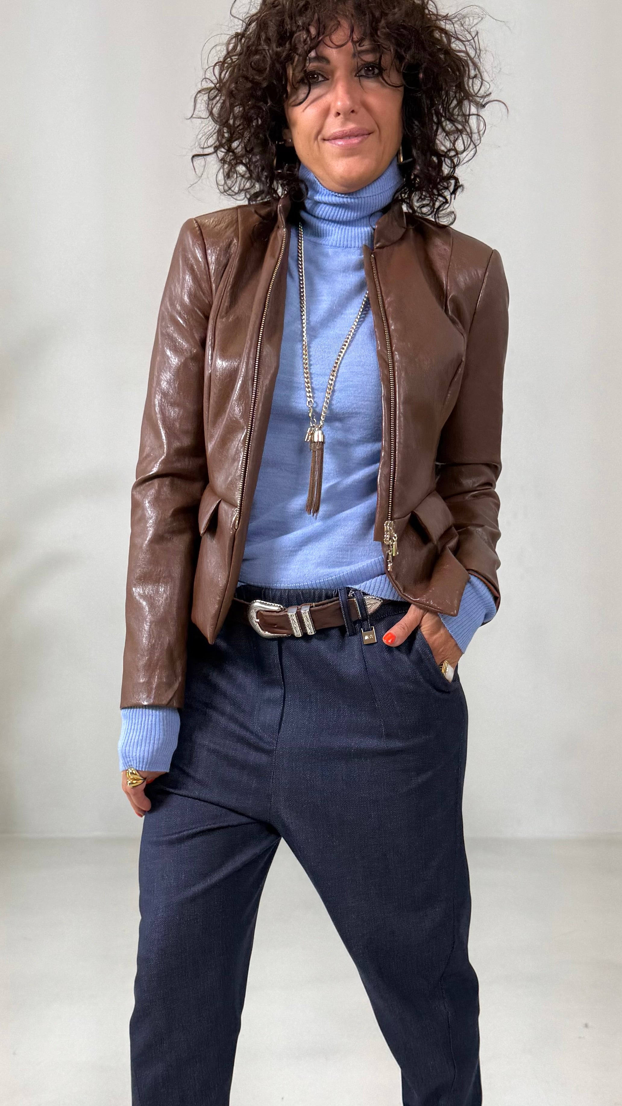 MAGLIA BASIC COLLO ALTO IN LANA VISCOSA