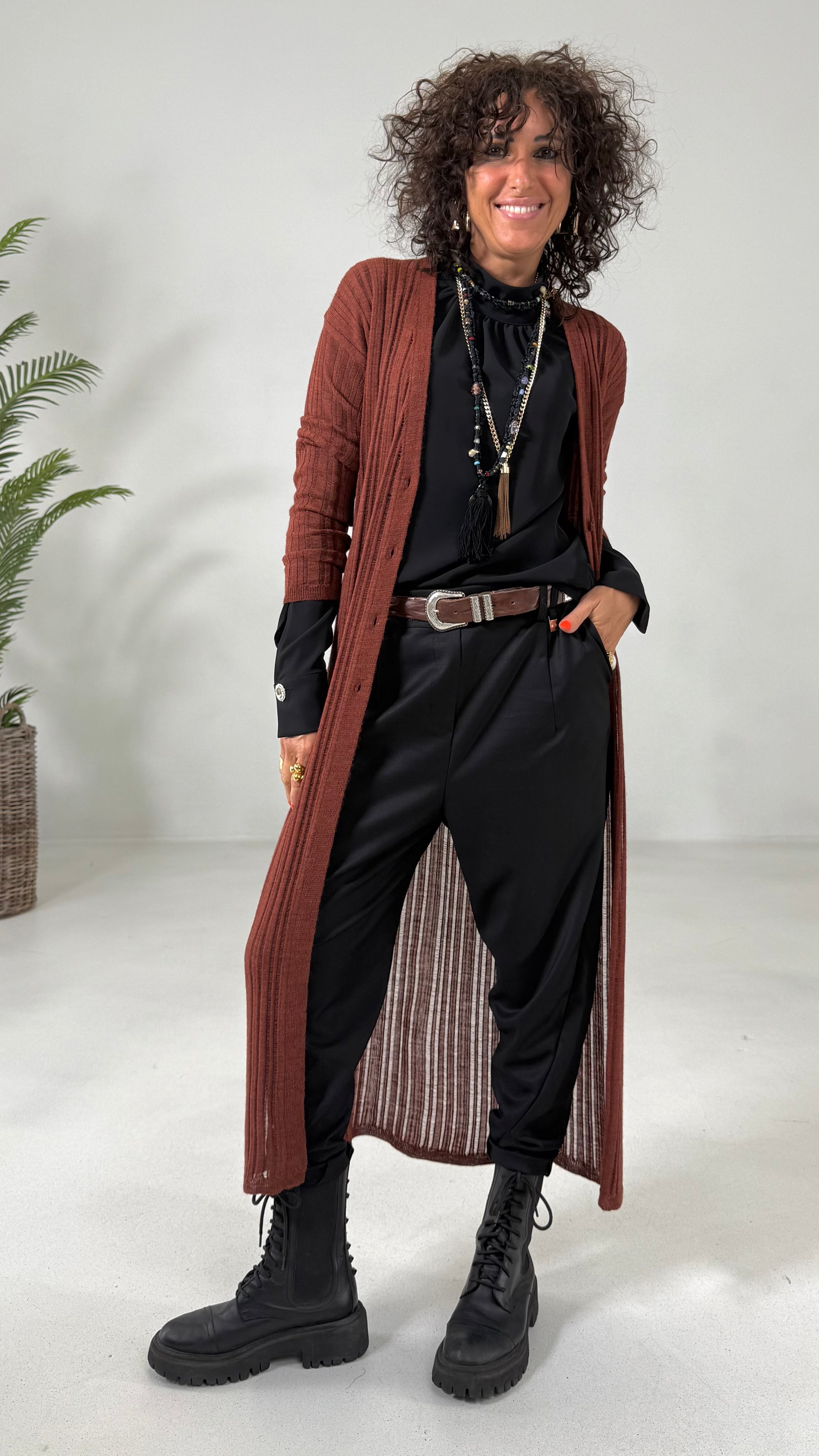 CARDIGAN LUNGO IN LANA VISCOSA PUNTO TRAFORATO