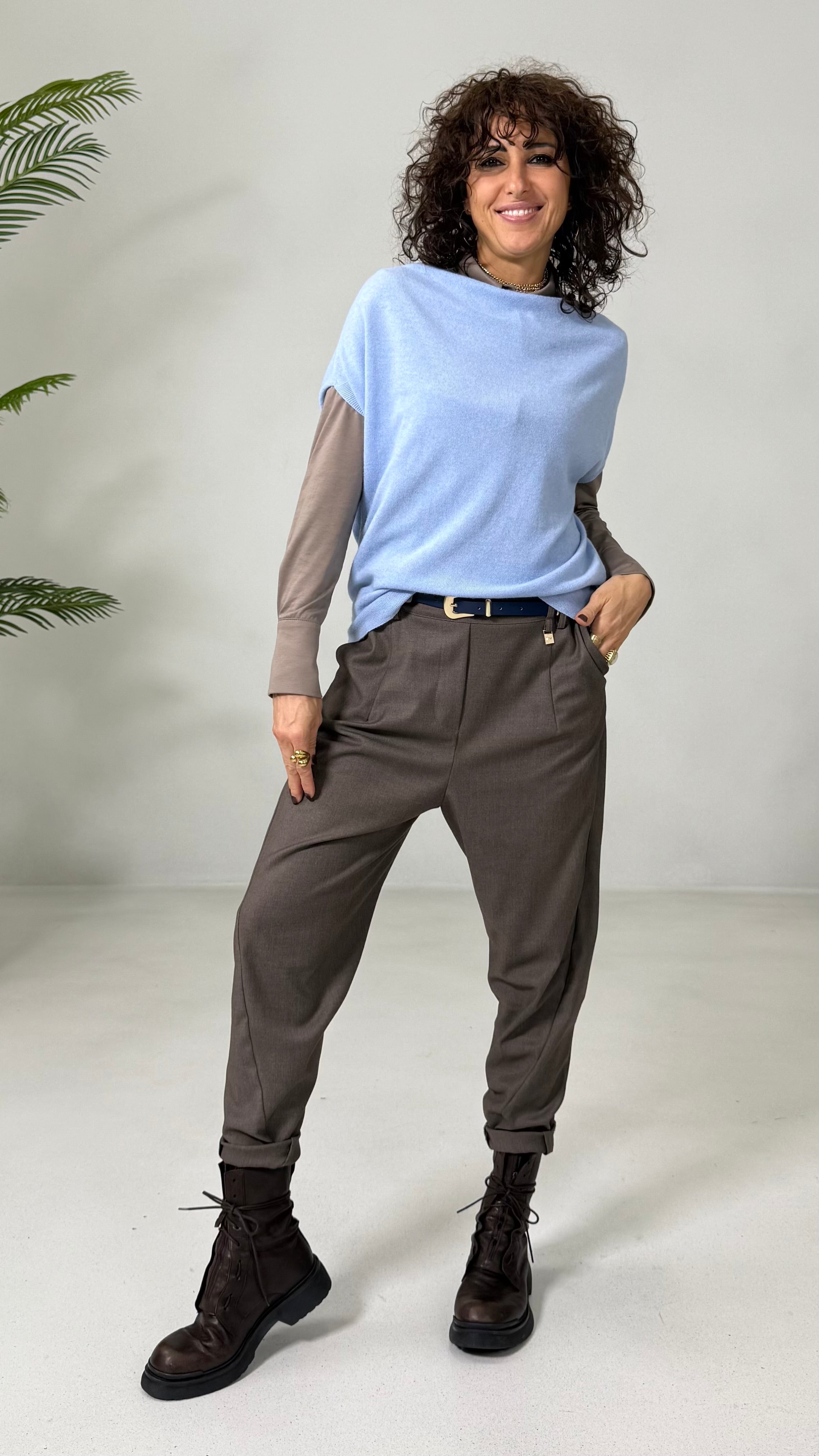 MAGLIA GILET CON MANICA SCESA IN MISTO CASHMERE