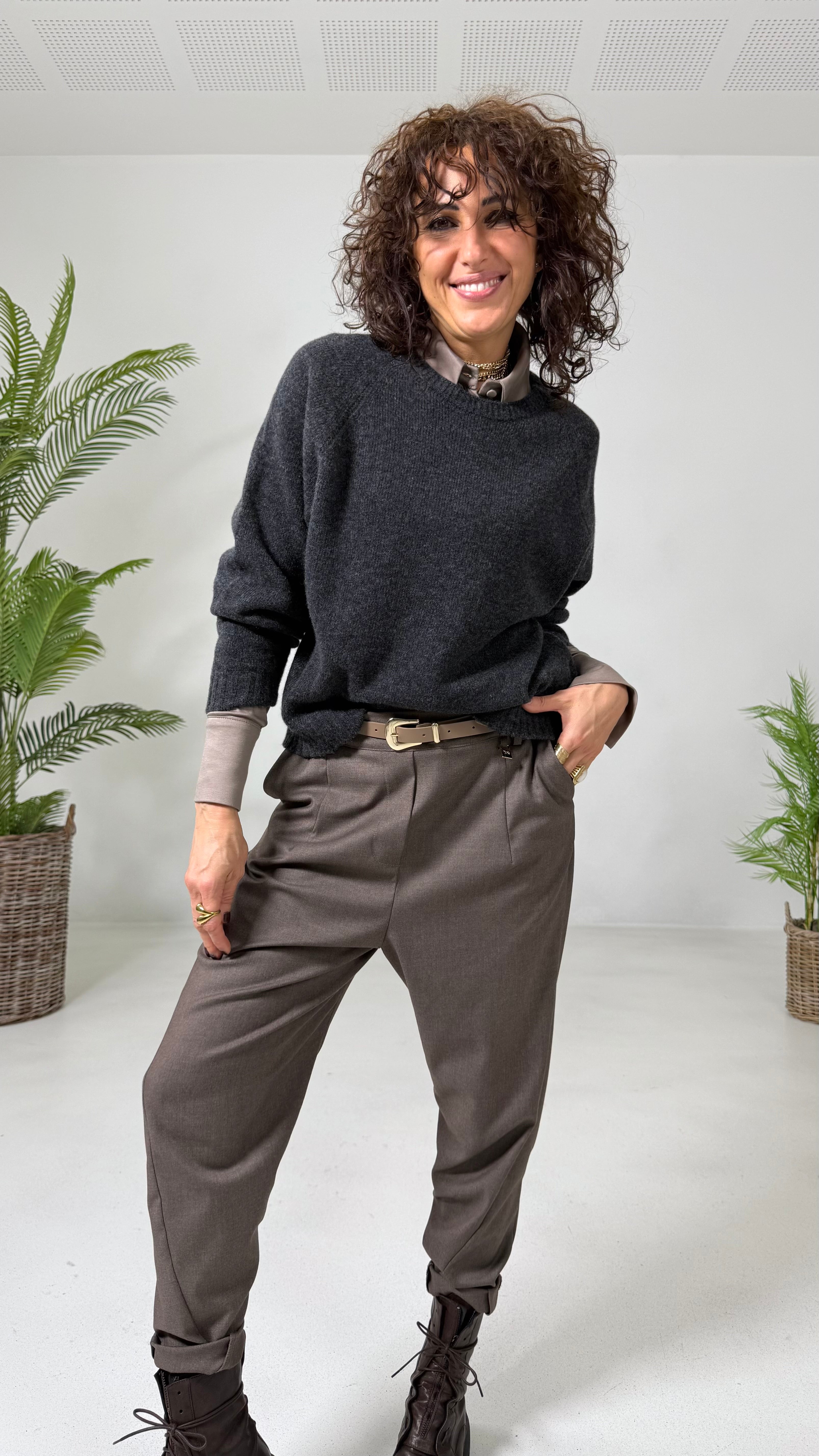 MAGLIONE RETTANGOLARE CON MANICA RAGLAN IN LANA CARDATA