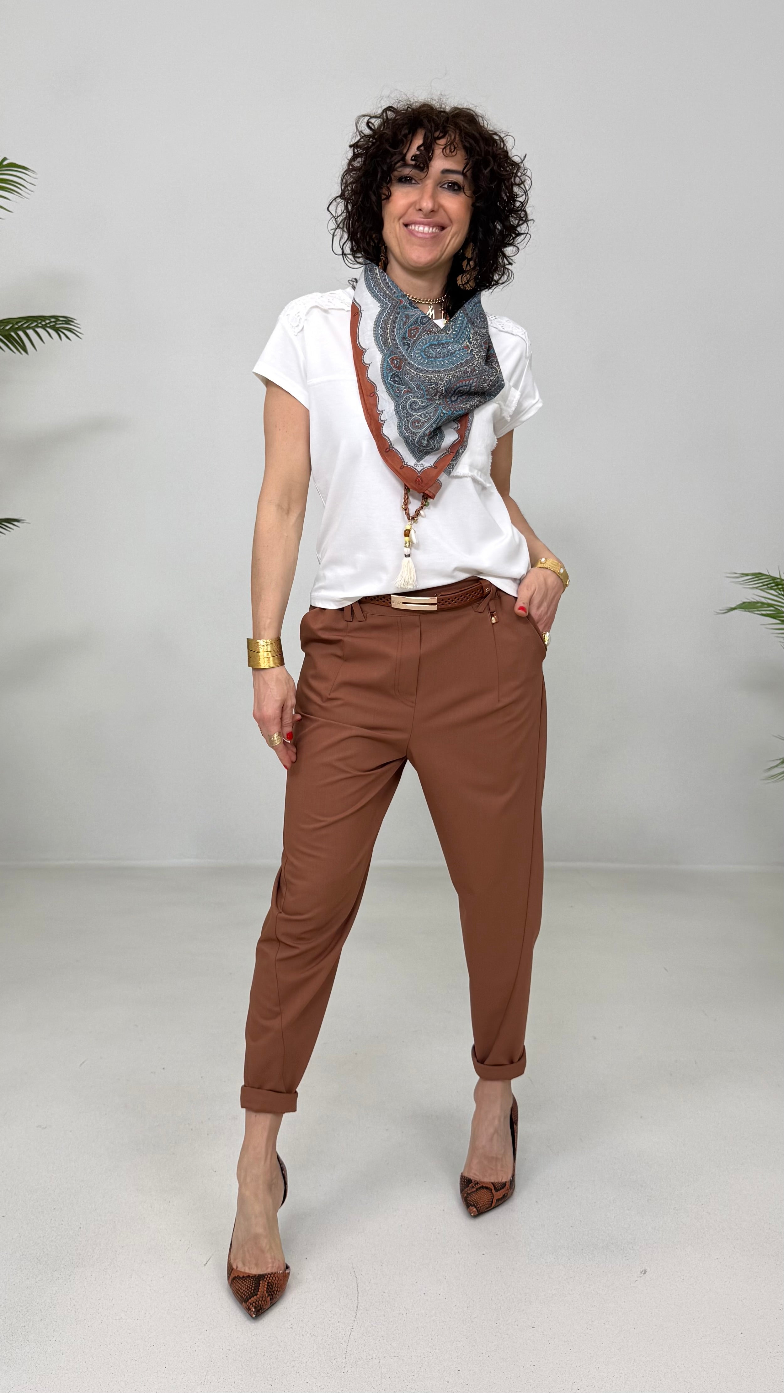 T-SHIRT IN JERSEY VISCOSA CON DETTAGLIO TASCA JEANS