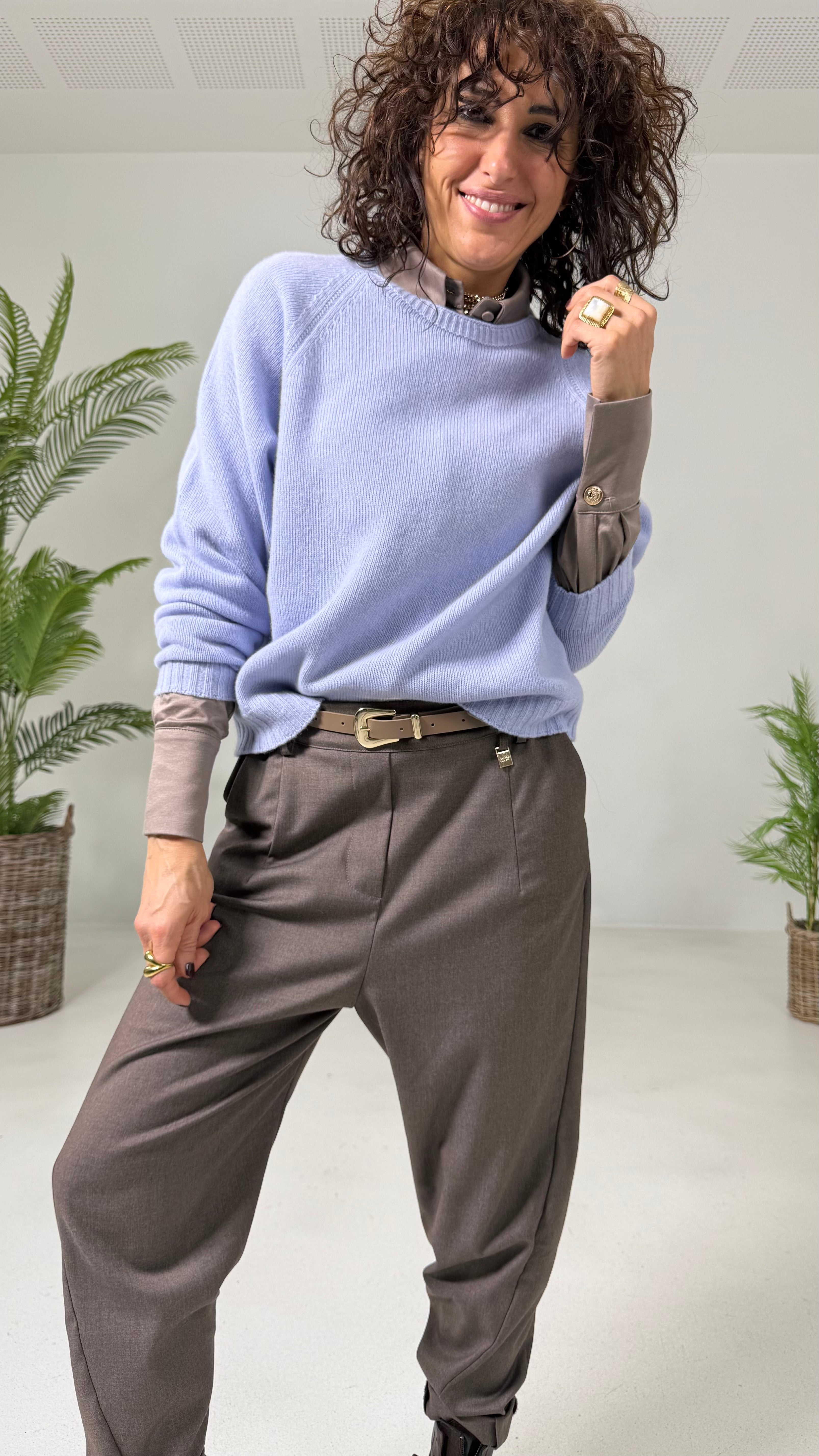 MAGLIONE RETTANGOLARE CON MANICA RAGLAN IN LANA CARDATA