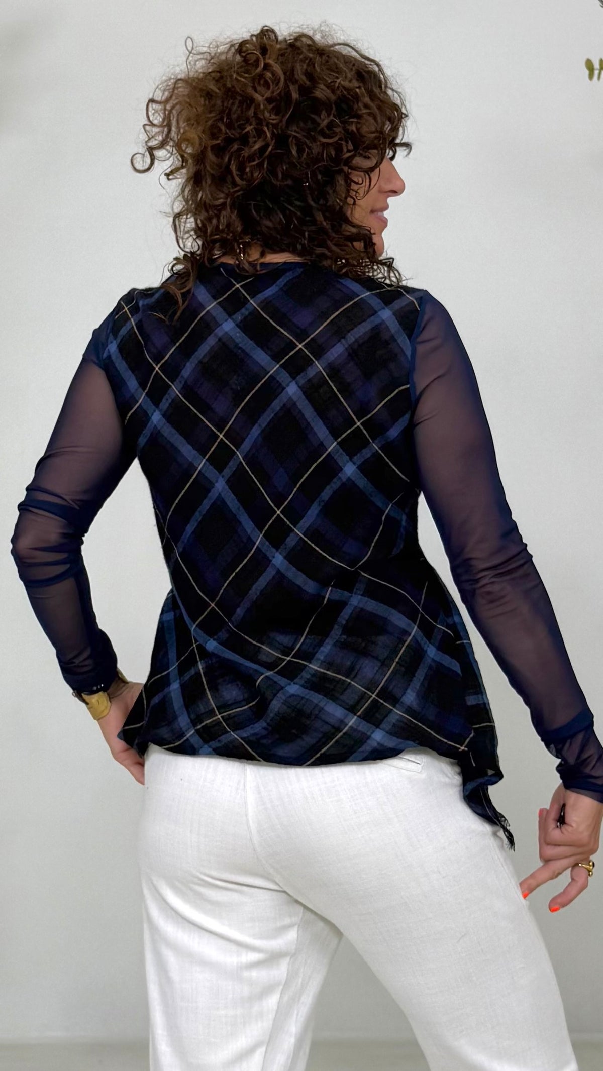 TOP IN GARZA A QUADRI