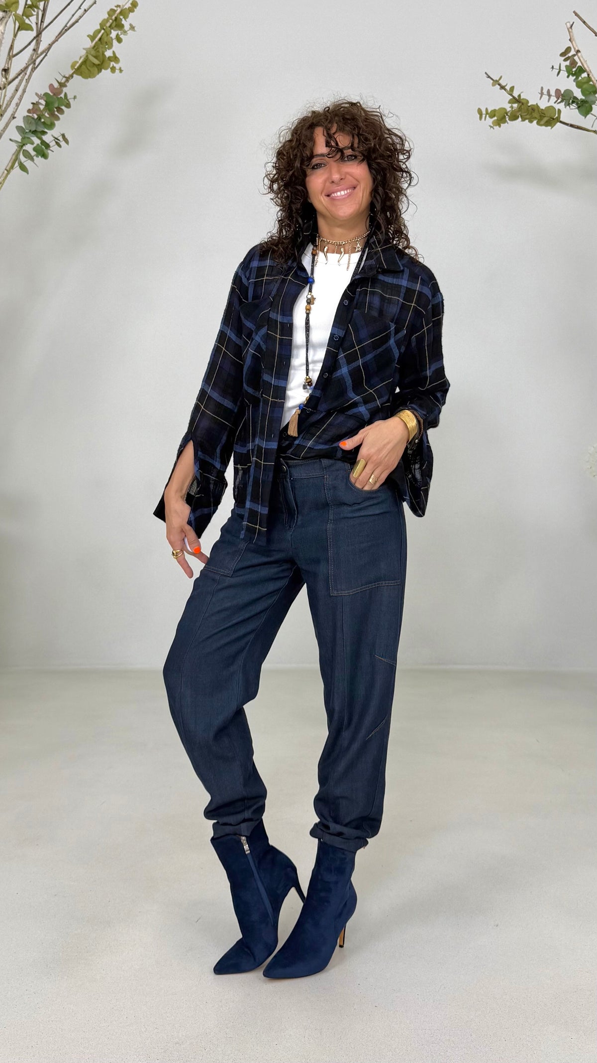 BAGGY CON TASCONI IN JEANS LYOCELL