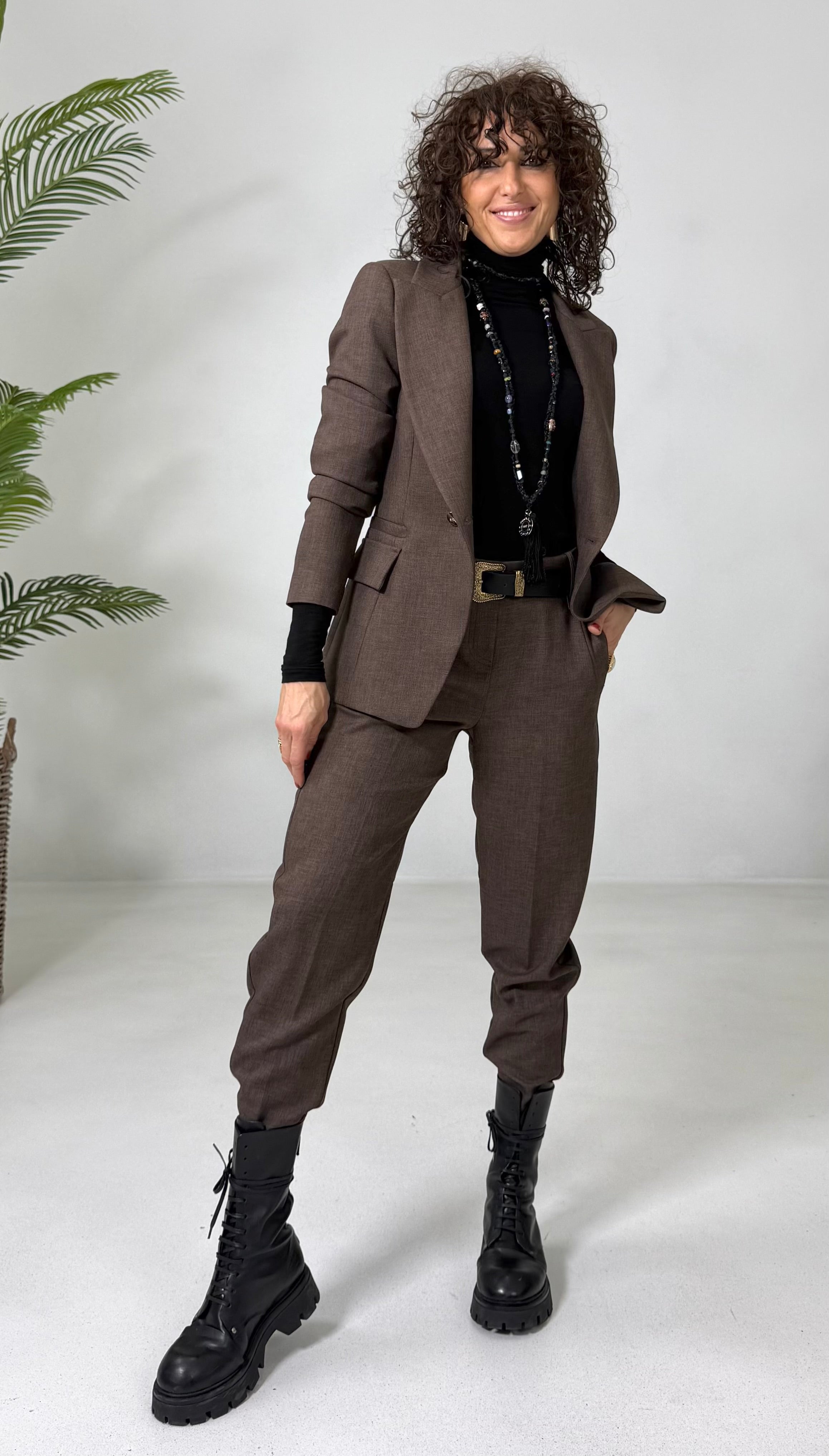 MAGLIA BASIC COLLO ALTO IN CALDA VISCOSA