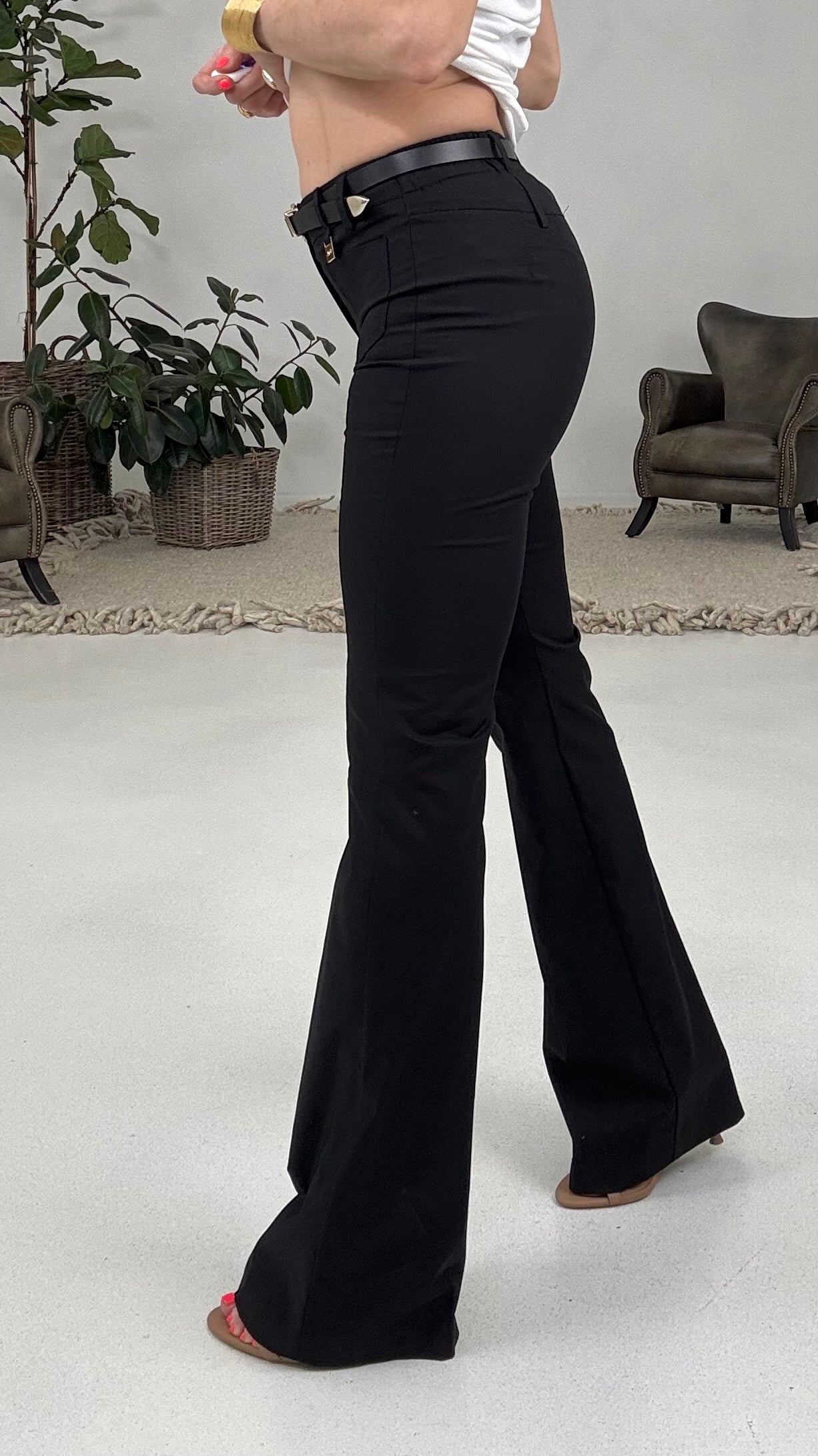 816 P25 NERO PANTALONE A ZAMPA IN TESSUTO TECNICO LIGHT DI COTONE