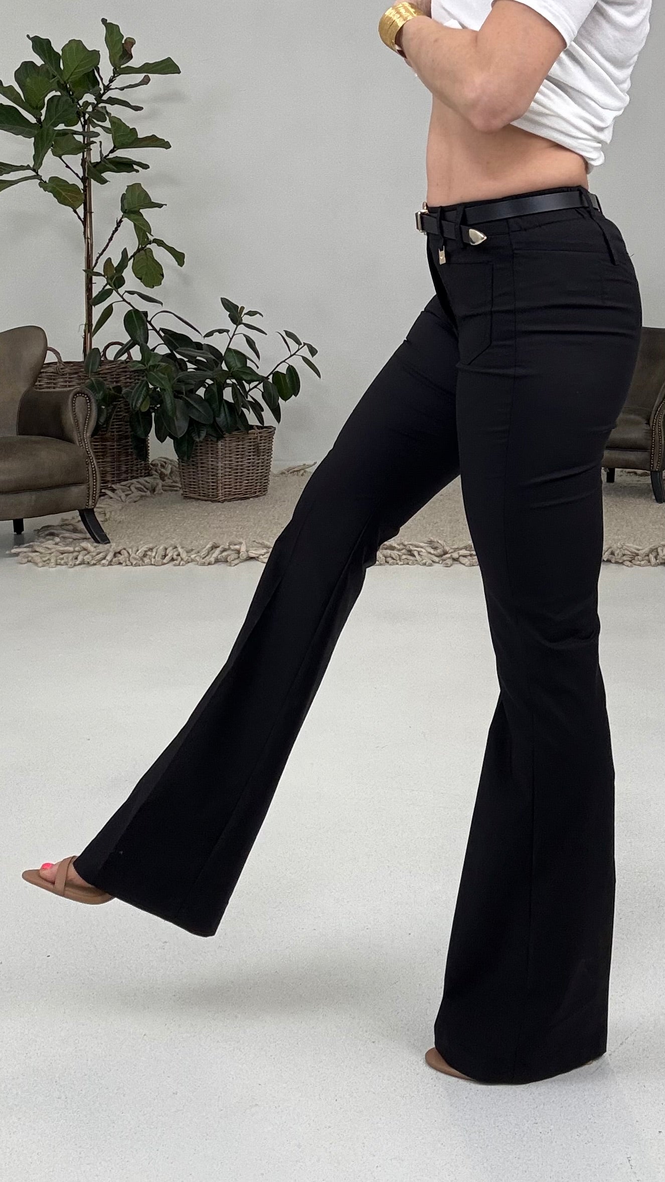 816 P25 NERO PANTALONE A ZAMPA IN TESSUTO TECNICO LIGHT DI COTONE