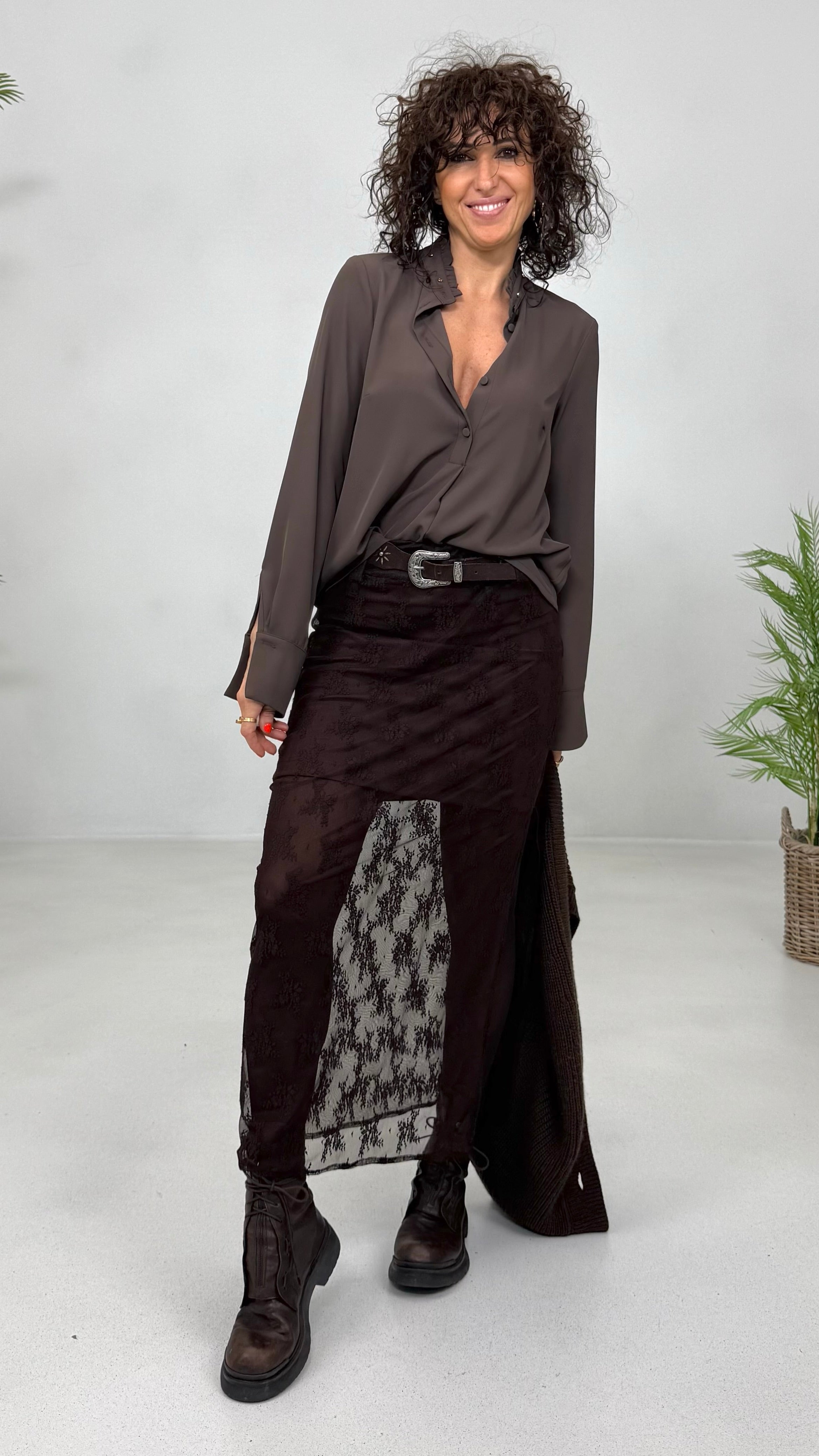 CAMICIA IN CADY FLUIDO CON BORCHIE COLLO