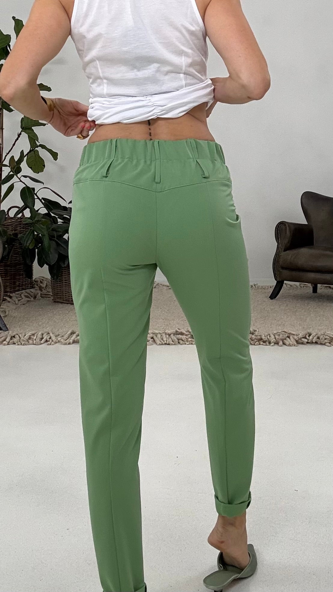 818 P25 VERDE FELCE CAROTA SLIM IN TESSUTO FLUIDO CONFORT