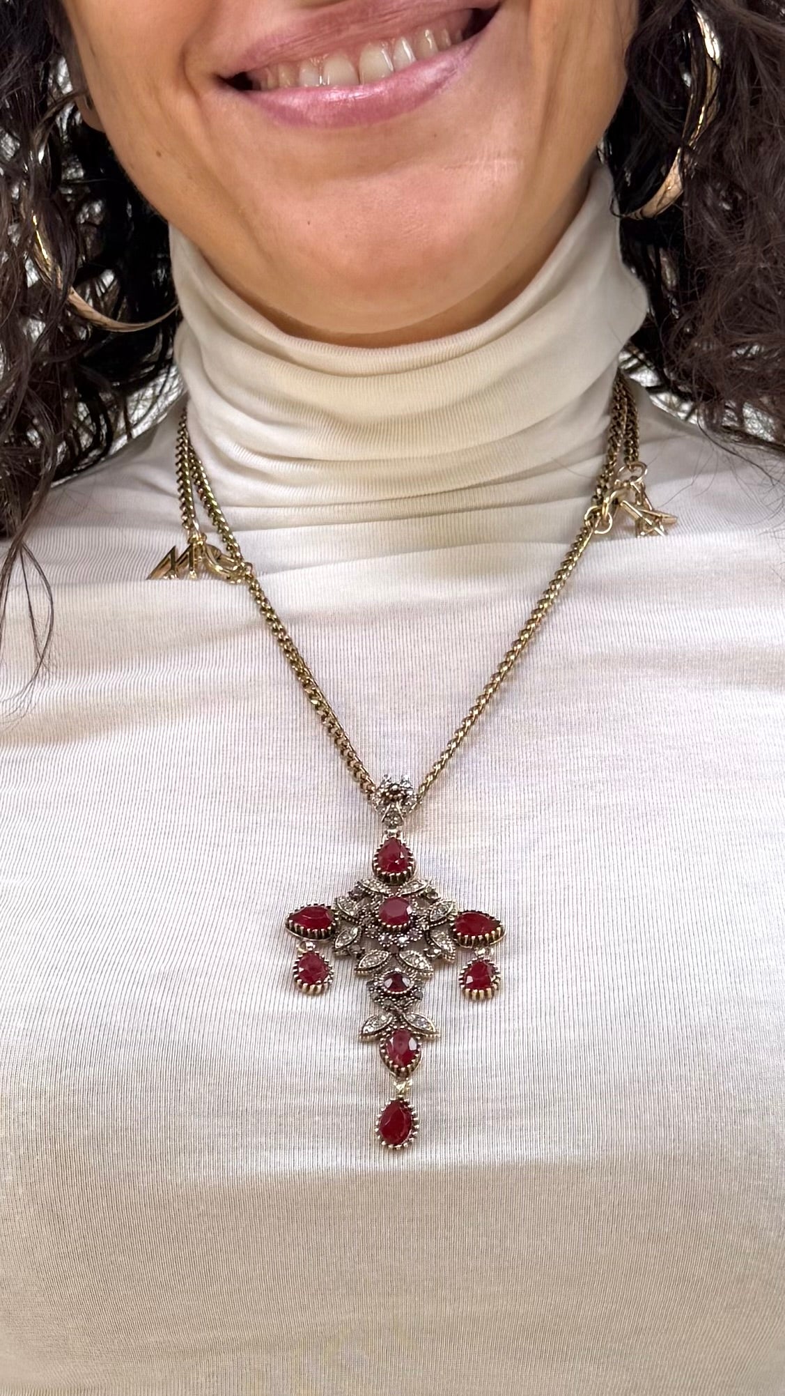 COLLANA PENDENTE CROCE 8,5 CM CON CRISTALLI SLEGATI