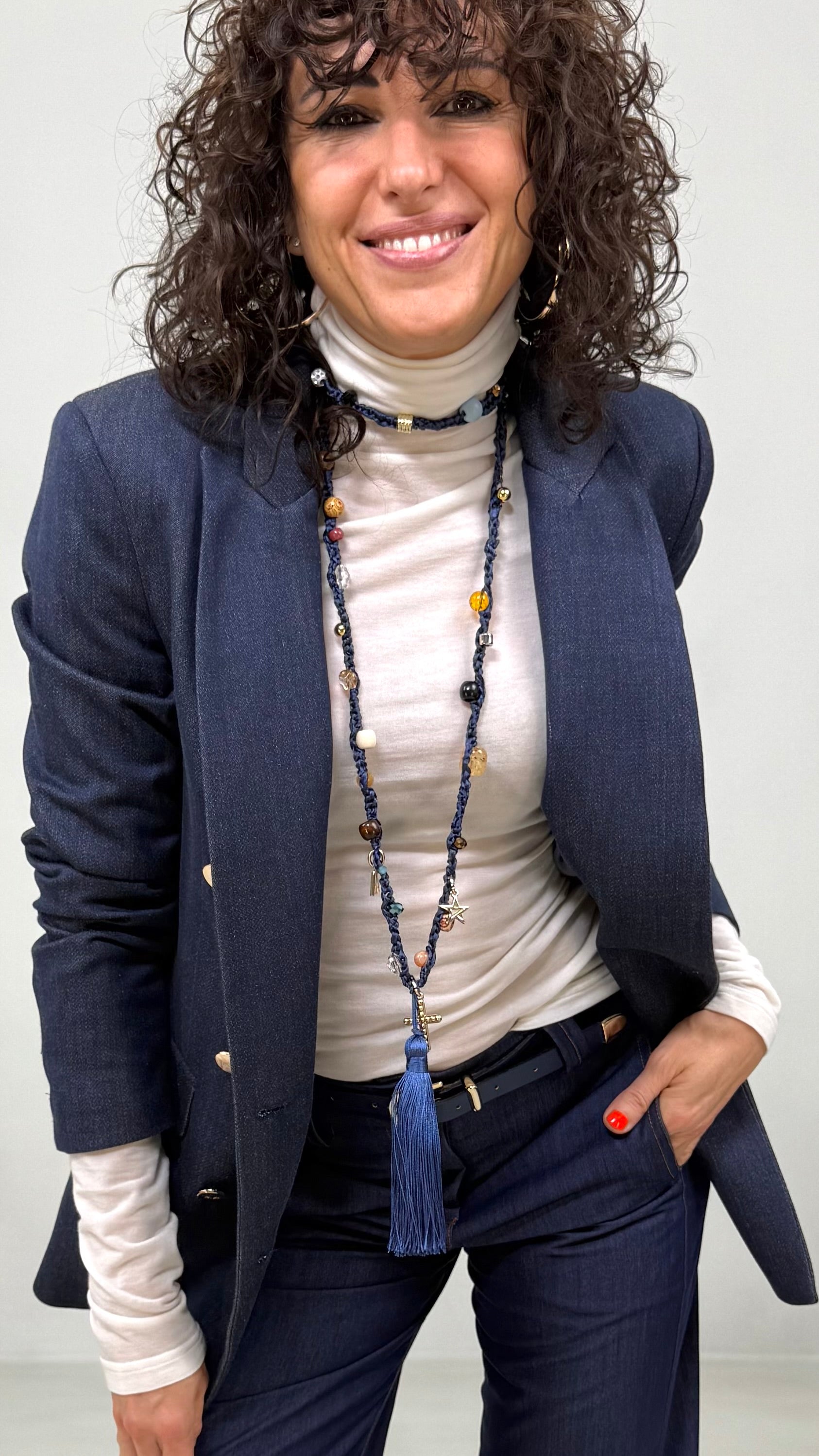 COLLANA UNCINETTO CON PIETRE E NAPPA