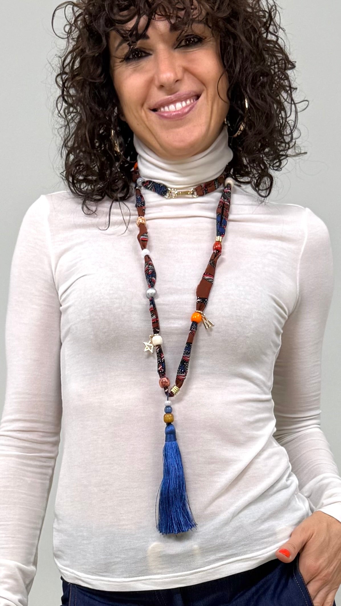 COLLANA IN VISCOSA FANTASIA PERLINE E NAPPA