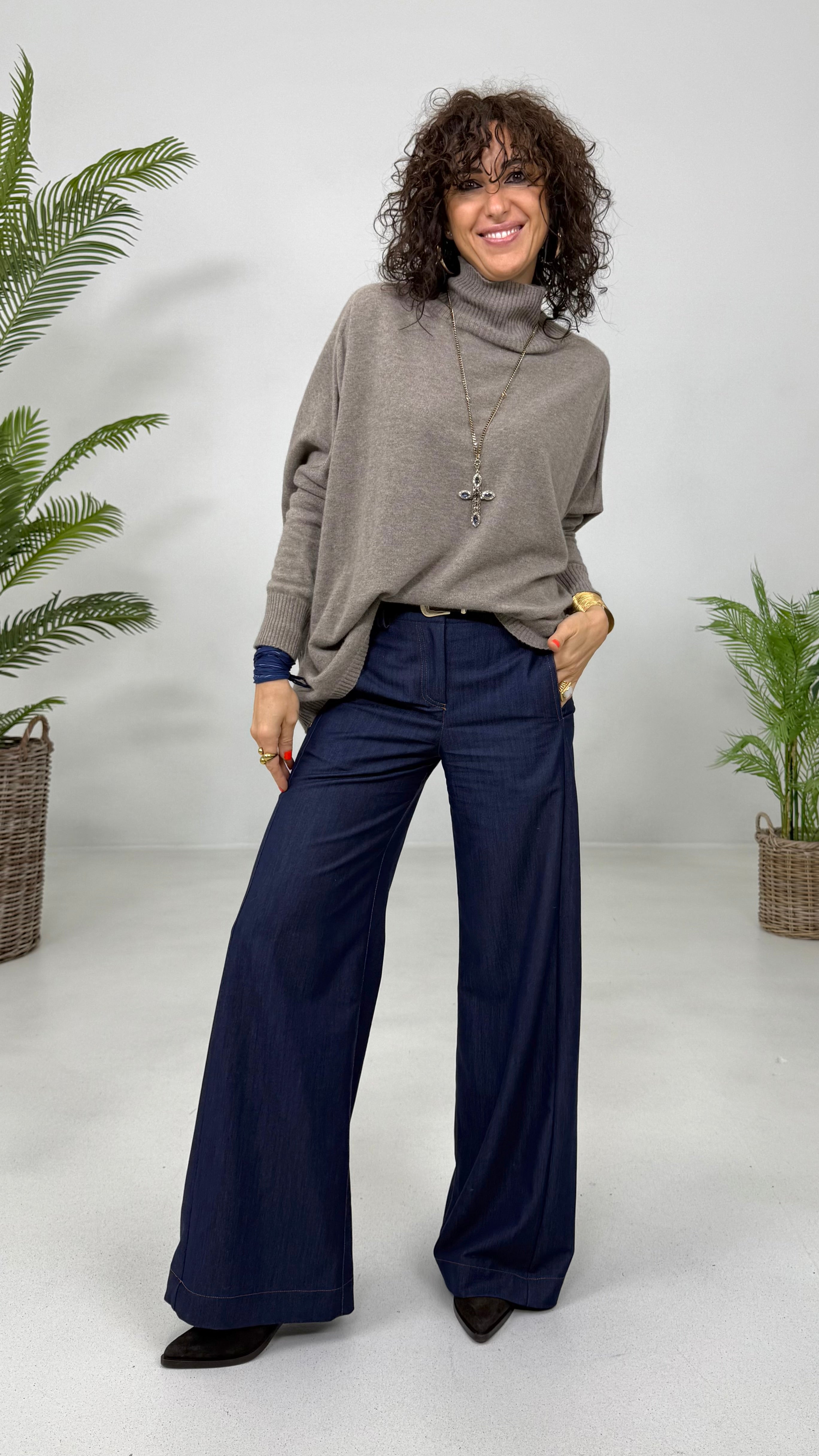 PALAZZO IN JEANS SLEGATO