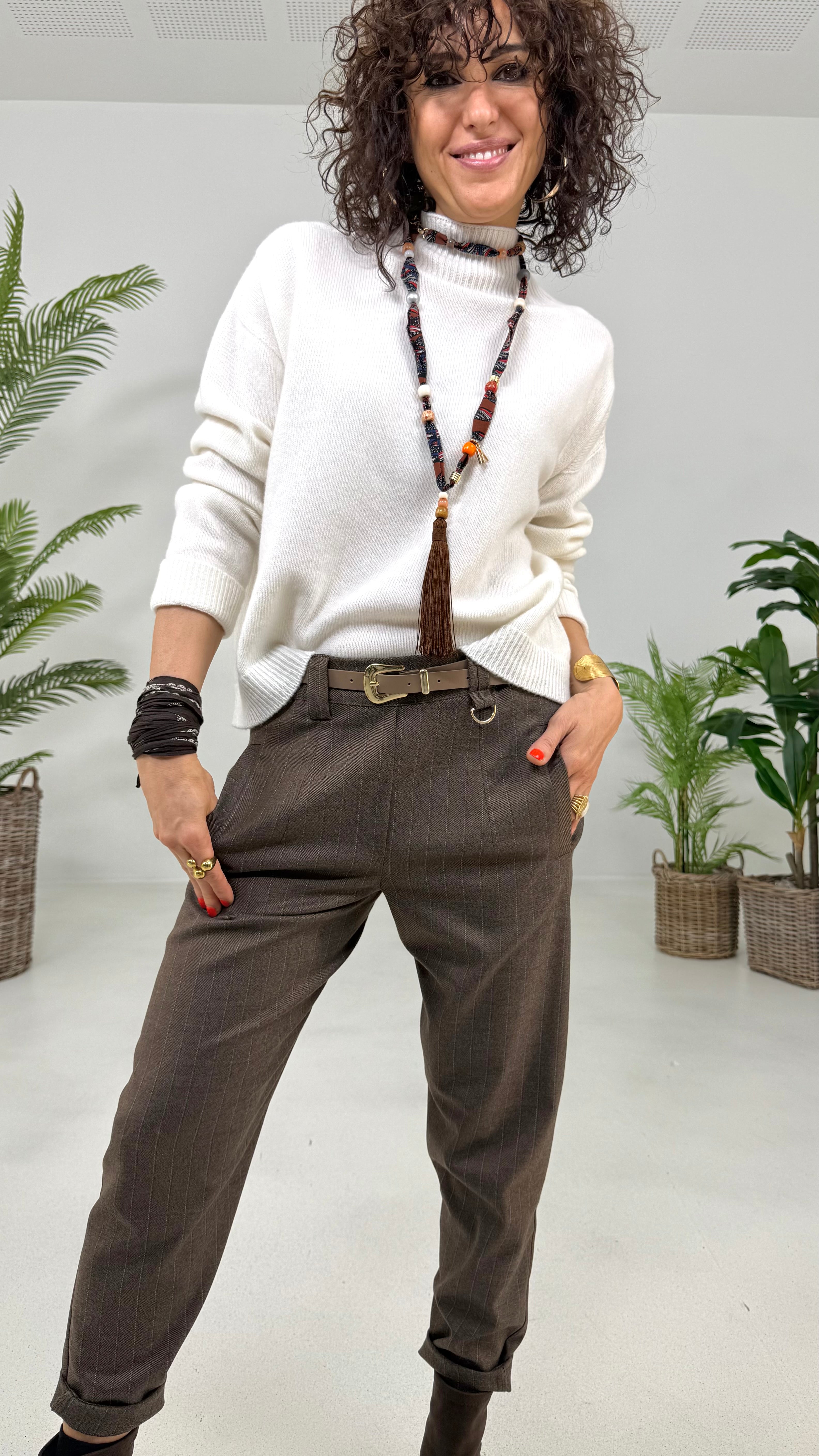 COLLANA IN VISCOSA FANTASIA PERLINE E NAPPA