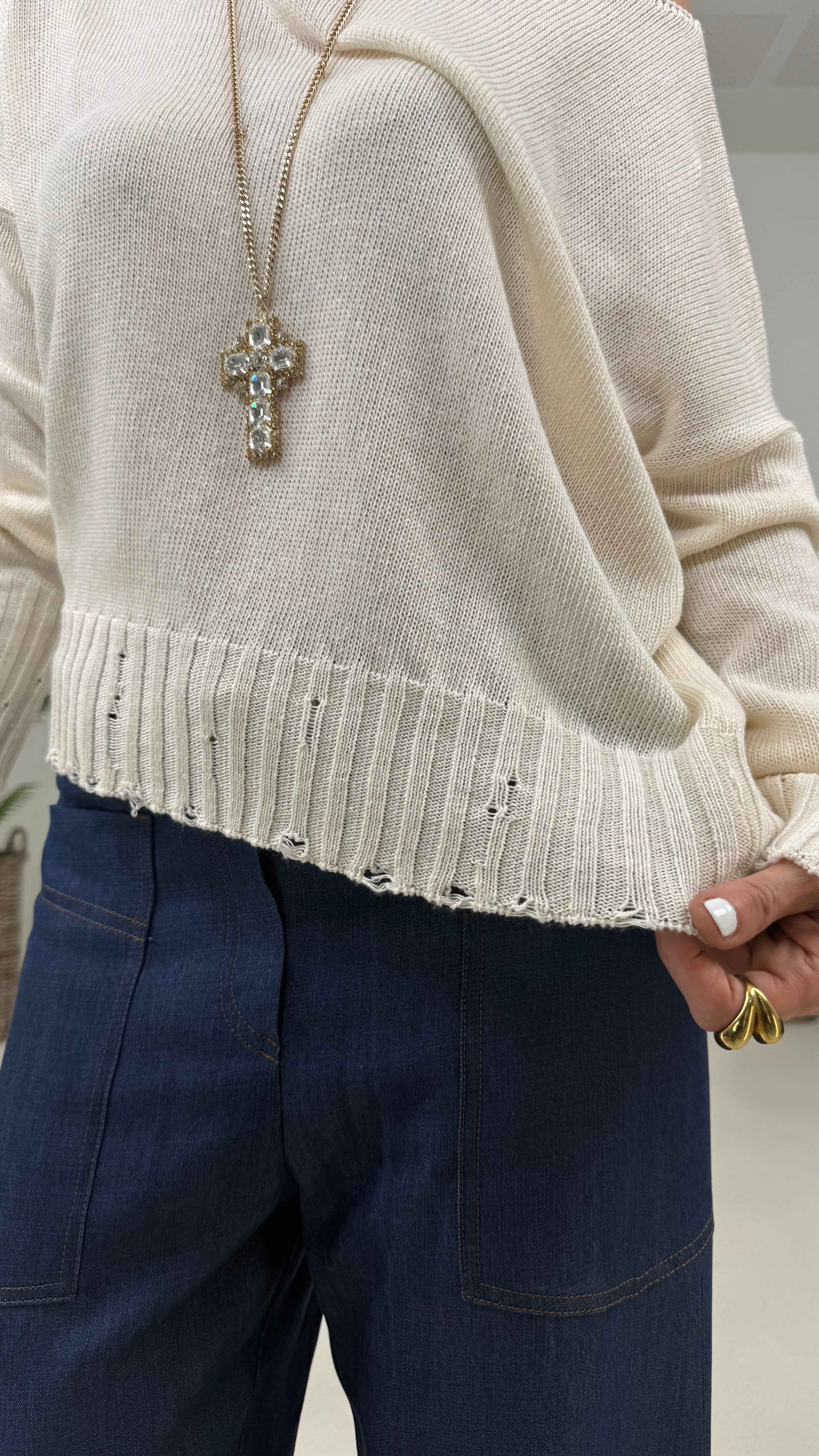 MAGLIA IN COTONE CON ROTTURE