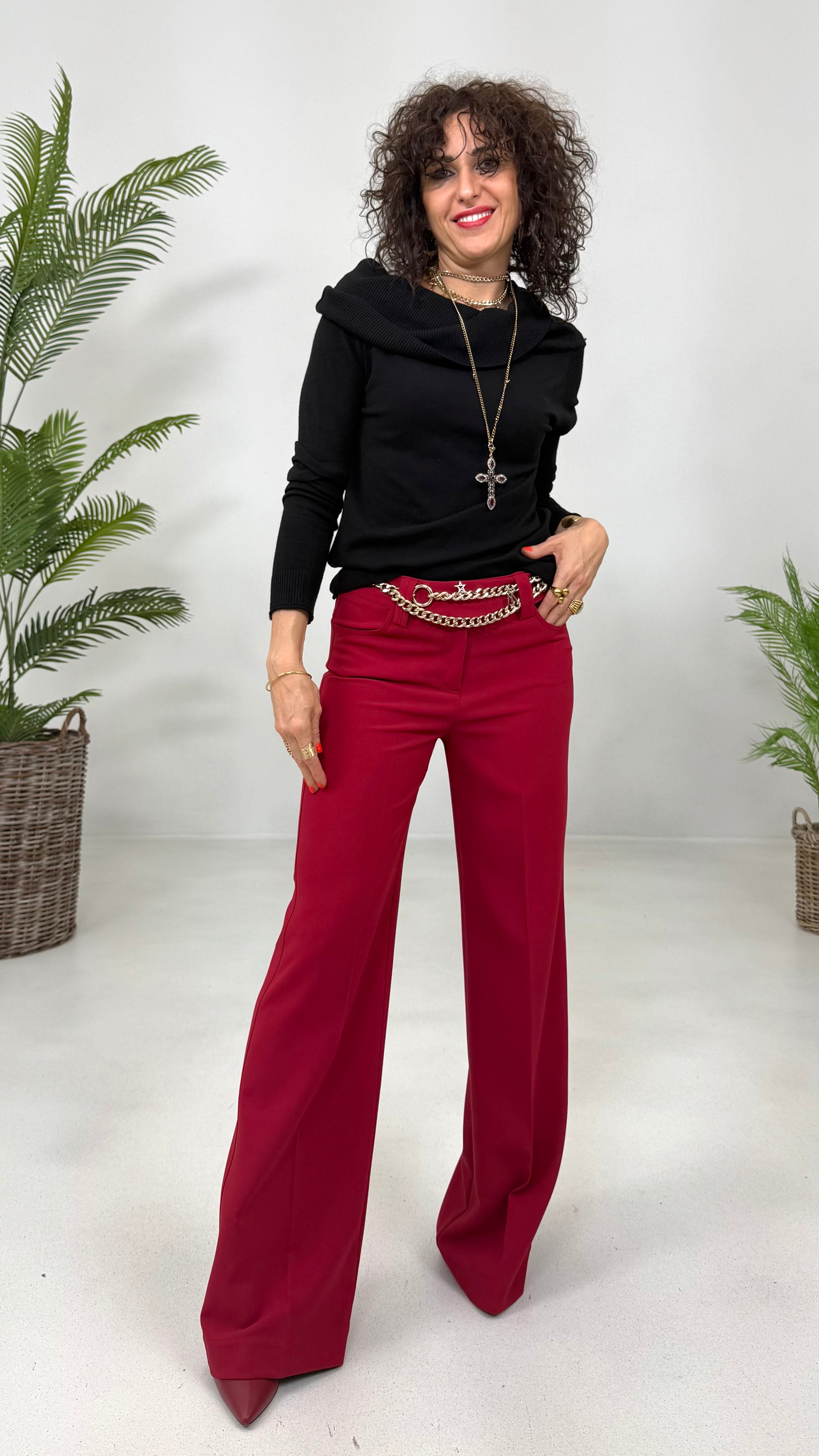 MAGLIA IN CALDA VISCOSA LINEA DRITTA COLLO SHIFFER