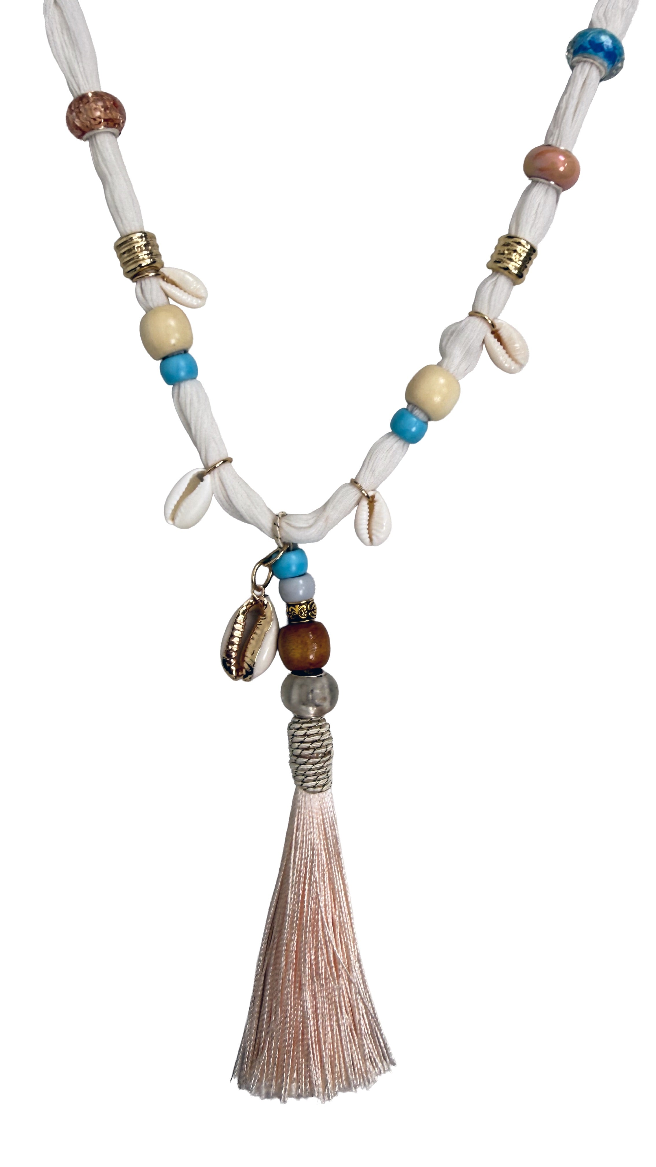 COLLANA ETNICA IN TESSUTO CON PERLINE E CONCHIGLIE