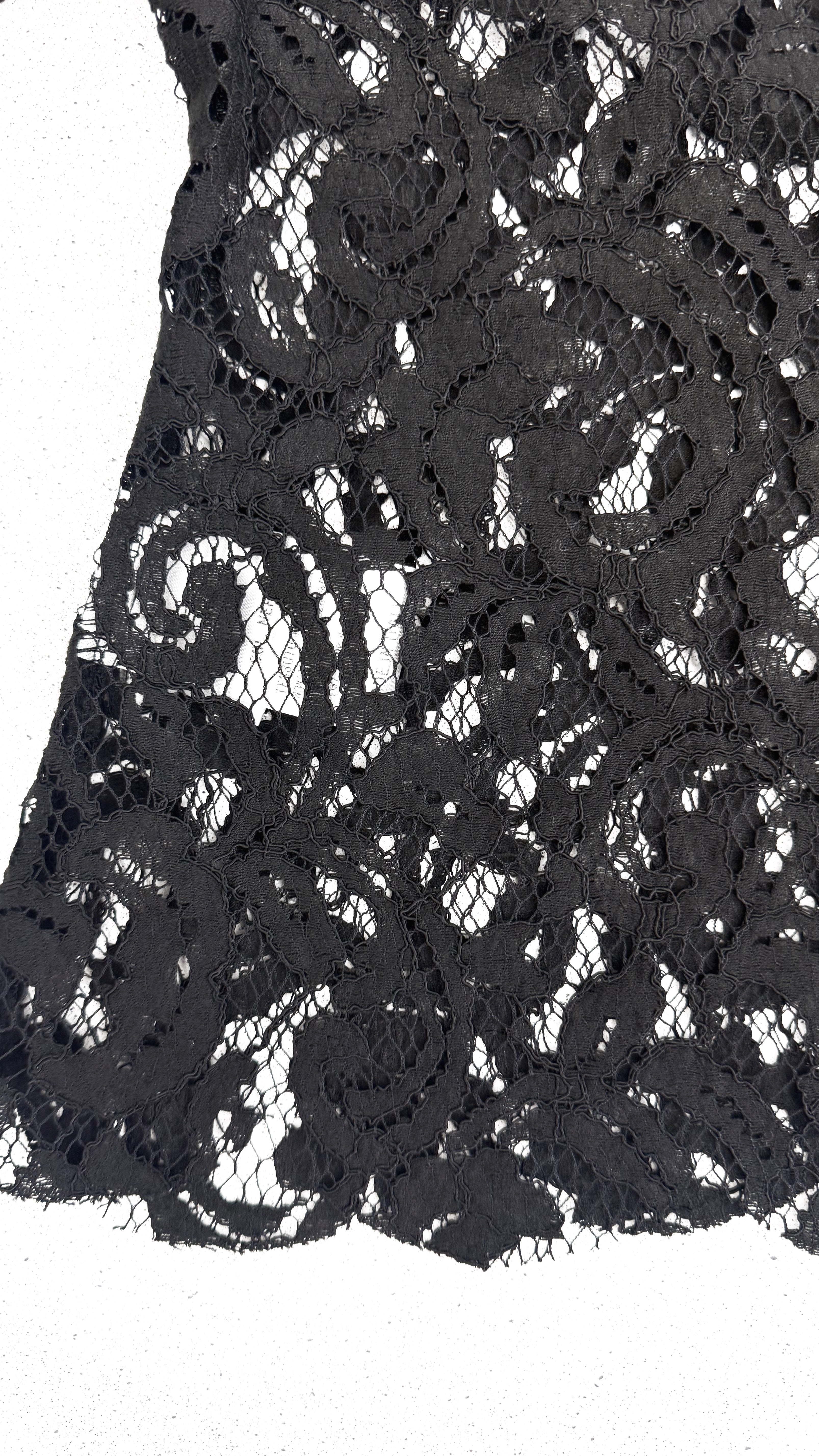BLUSA LINEA SLIM IN PIZZO SMERLATO
