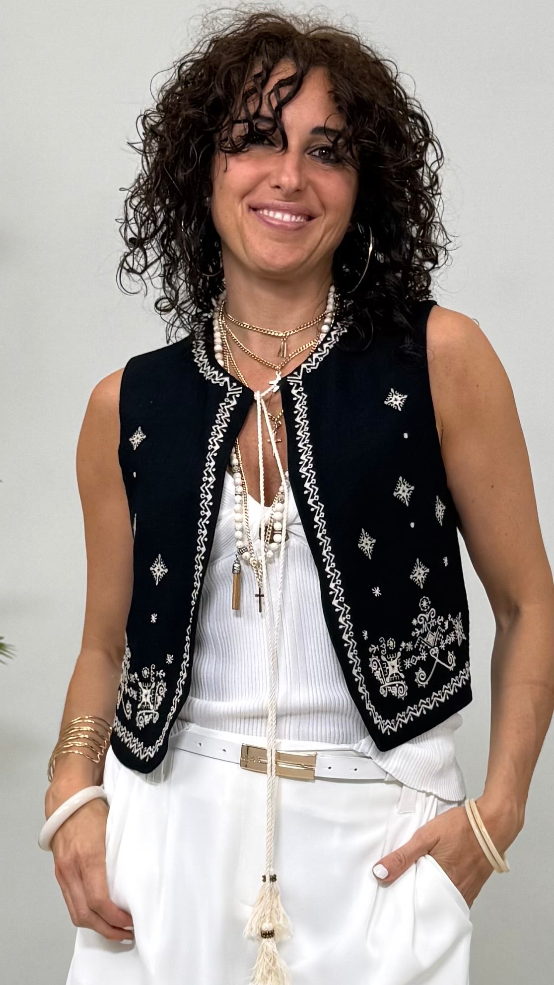 GILET IN VISCOSA CRASH CON RICAMI